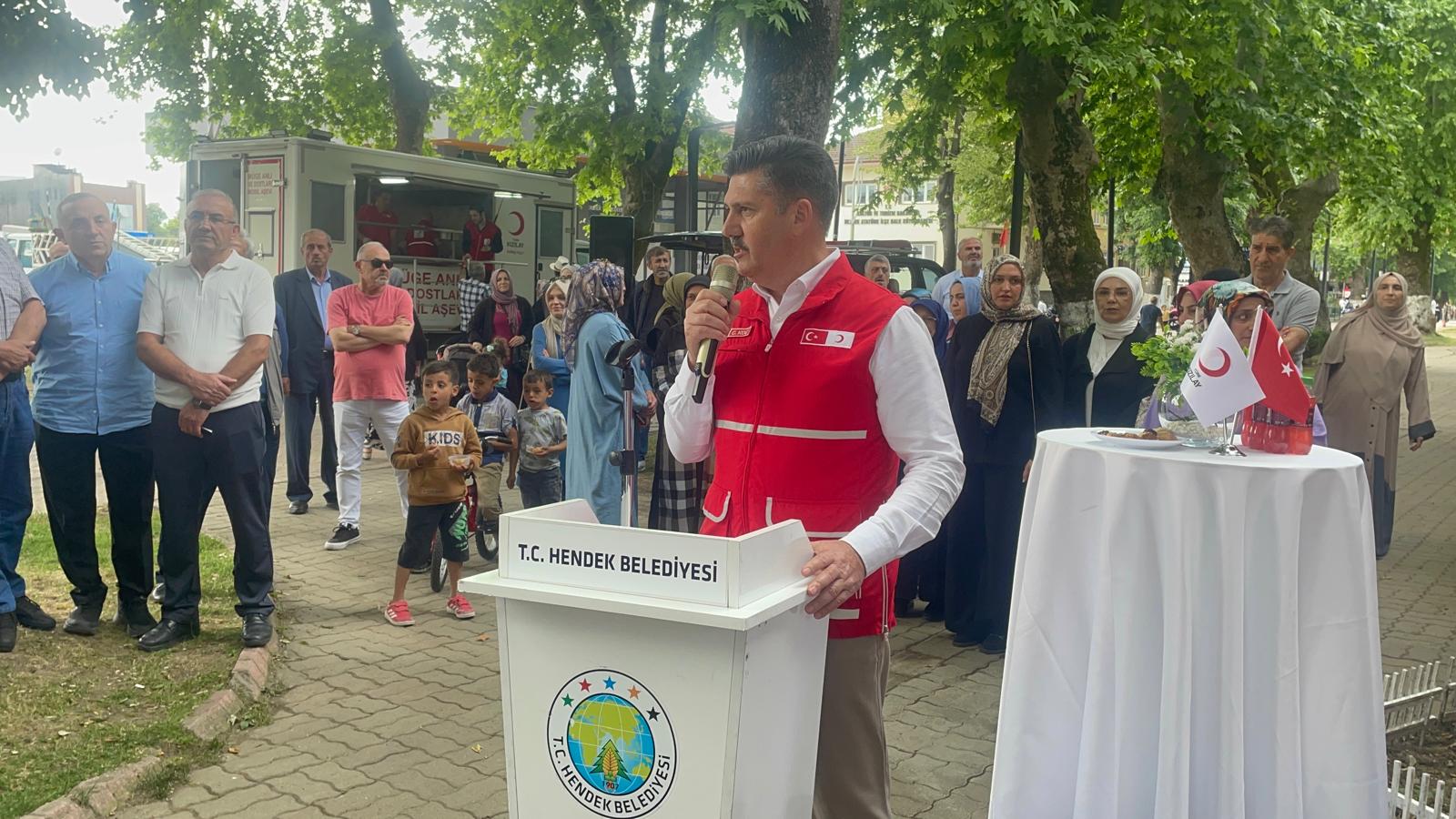 HENDEK KIZILAY ŞUBESİ YENİ HİZMET BİNASI TÖRENLE AÇILDI