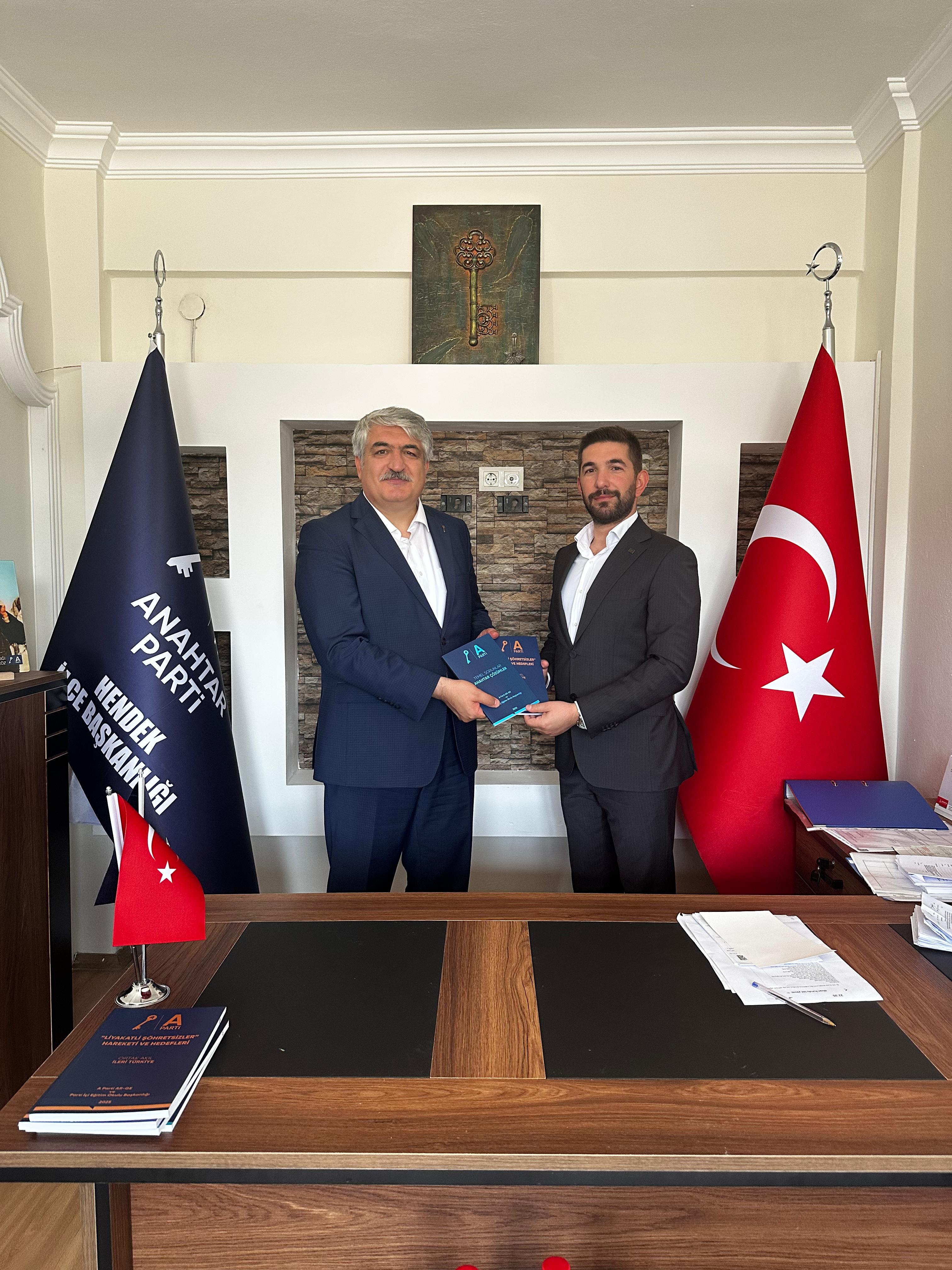 Anahtar Parti’den Hendek’e Çıkartma