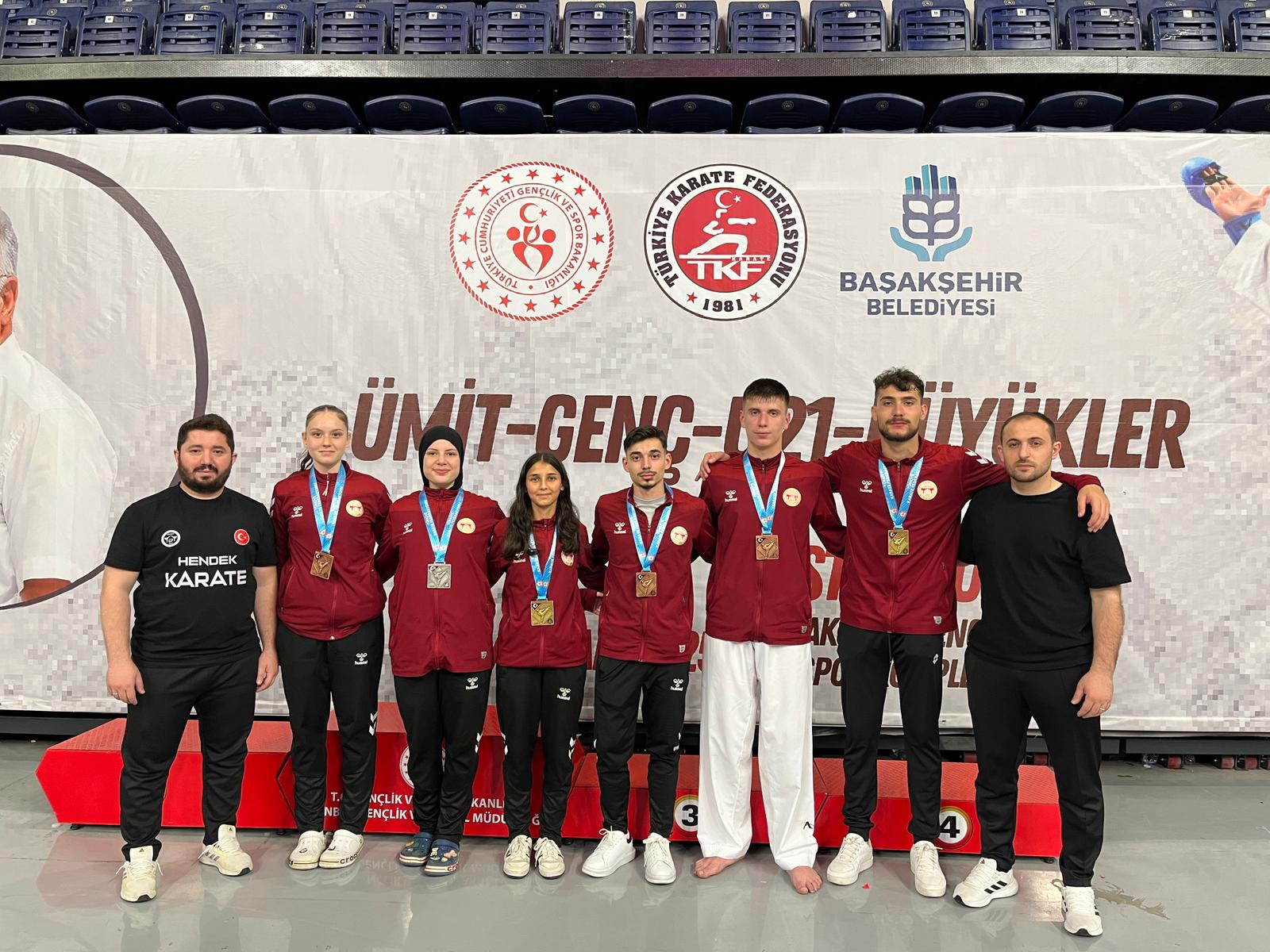 Türkiye Premier Liginde Hendek Karate Farkı