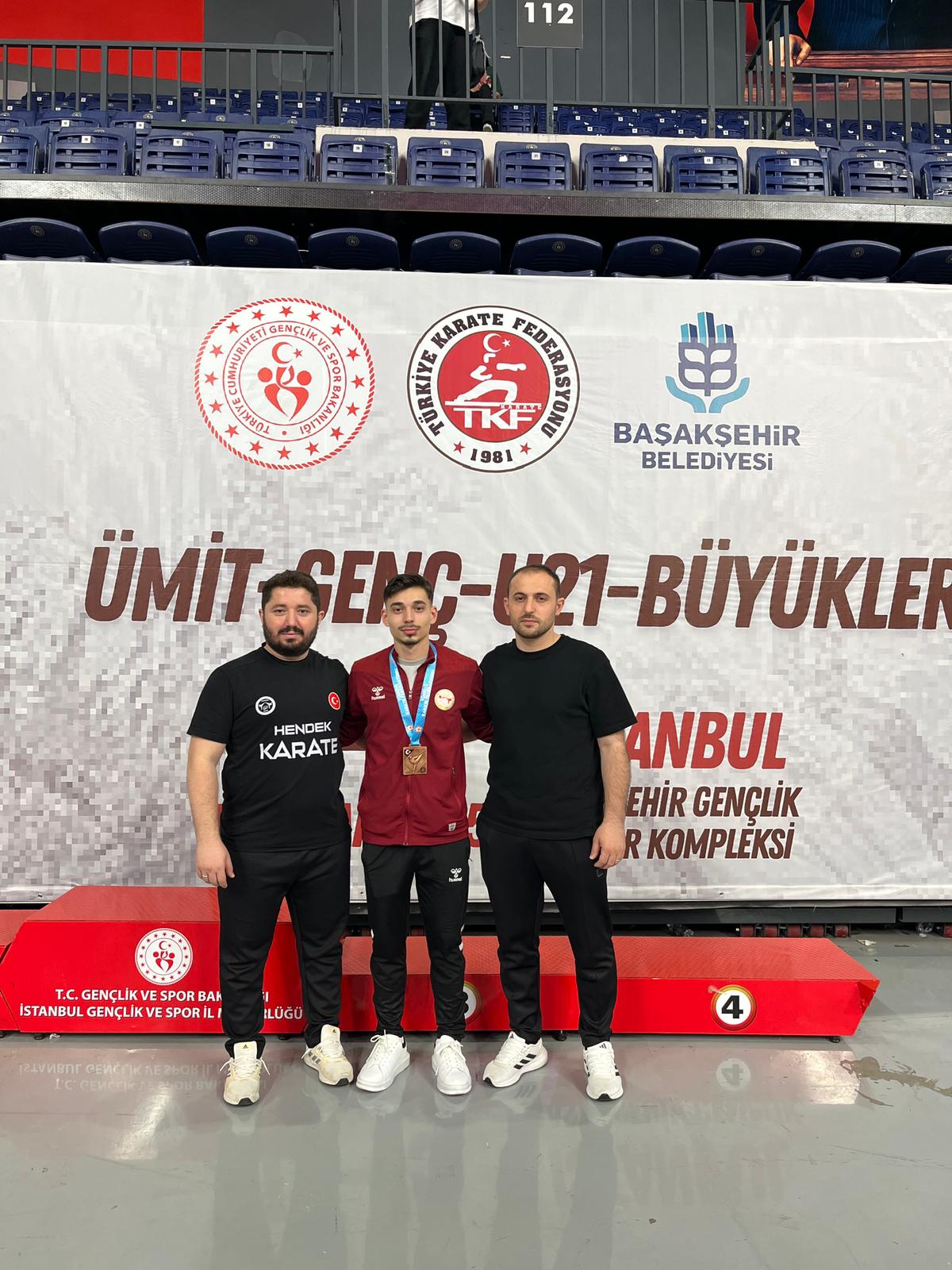 Türkiye Premier Liginde Hendek Karate Farkı