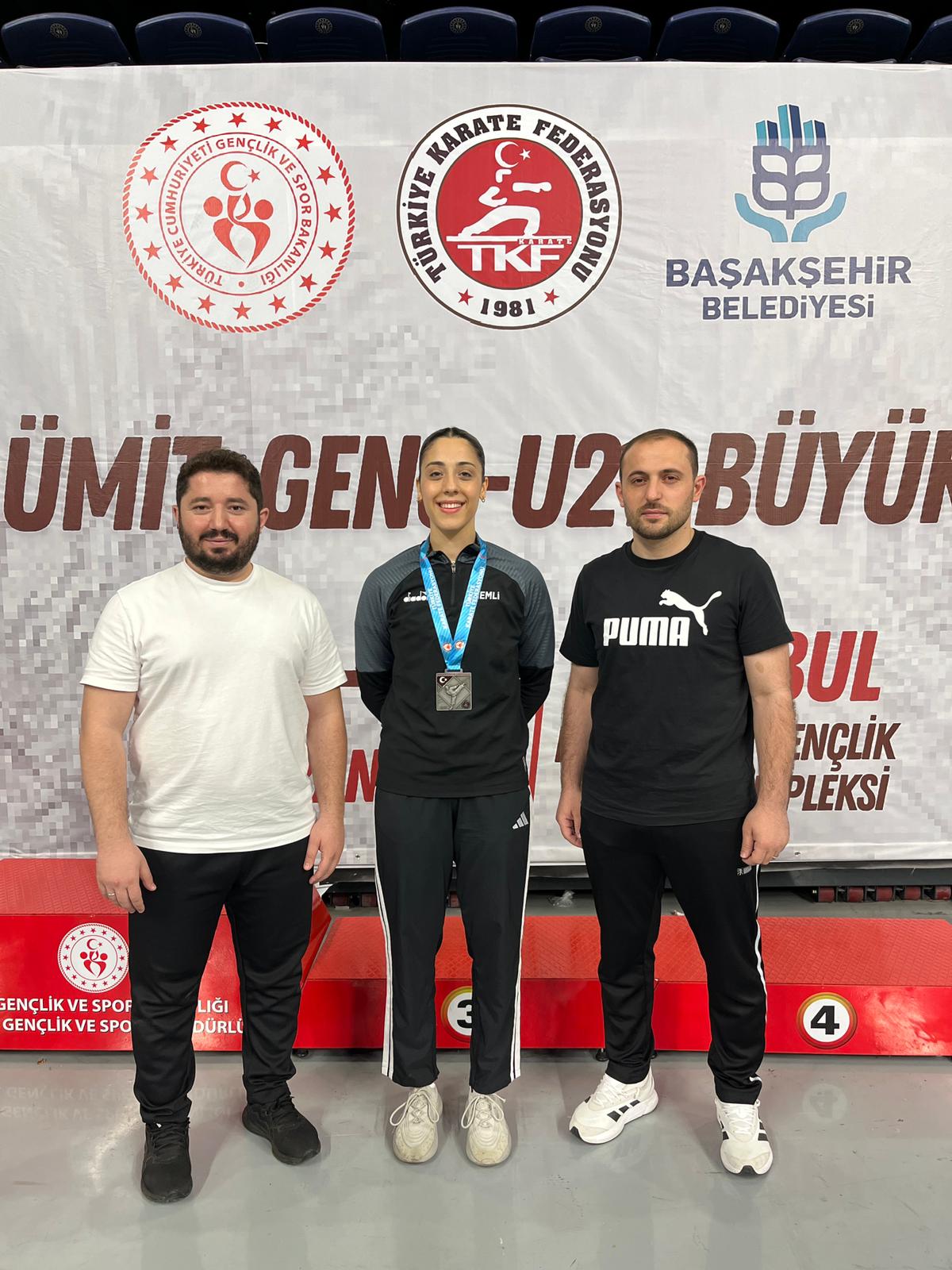 Türkiye Premier Liginde Hendek Karate Farkı