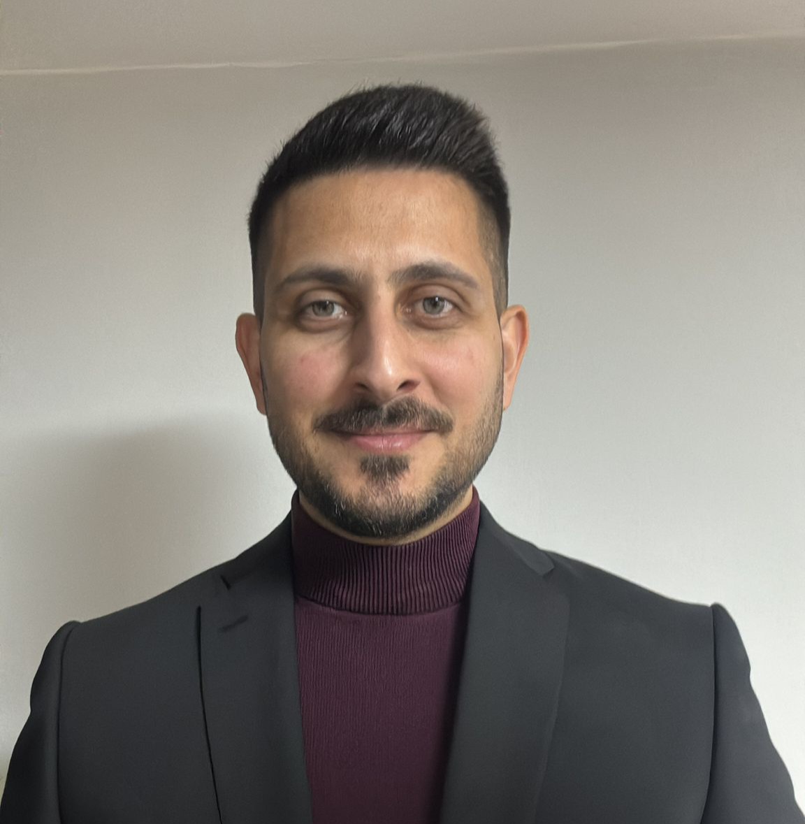 Uzun; Sorunlar büyüyor çözümler gecikiyor