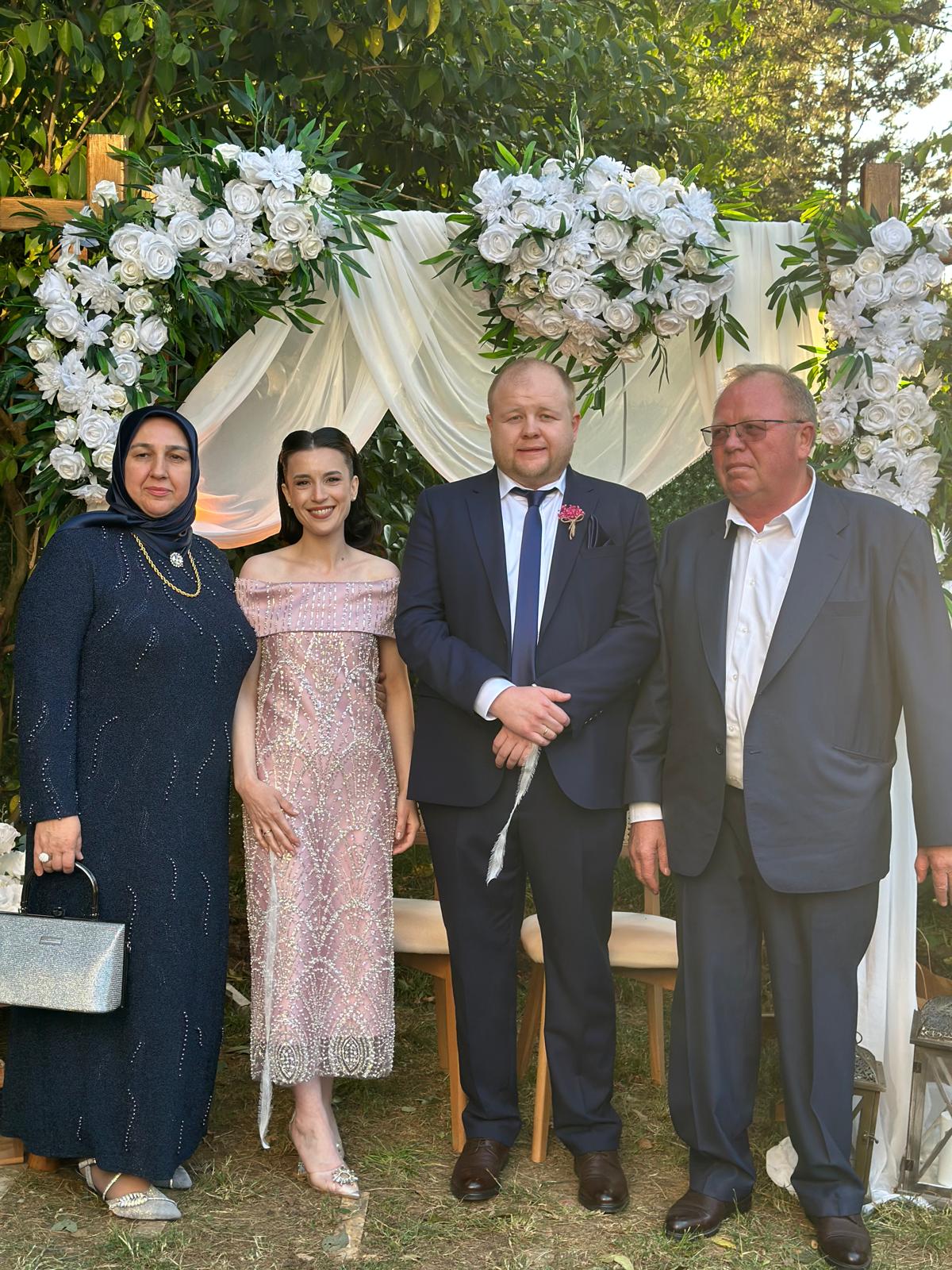 Bilal ile Canan evlilik yolunda ilk adımı attı