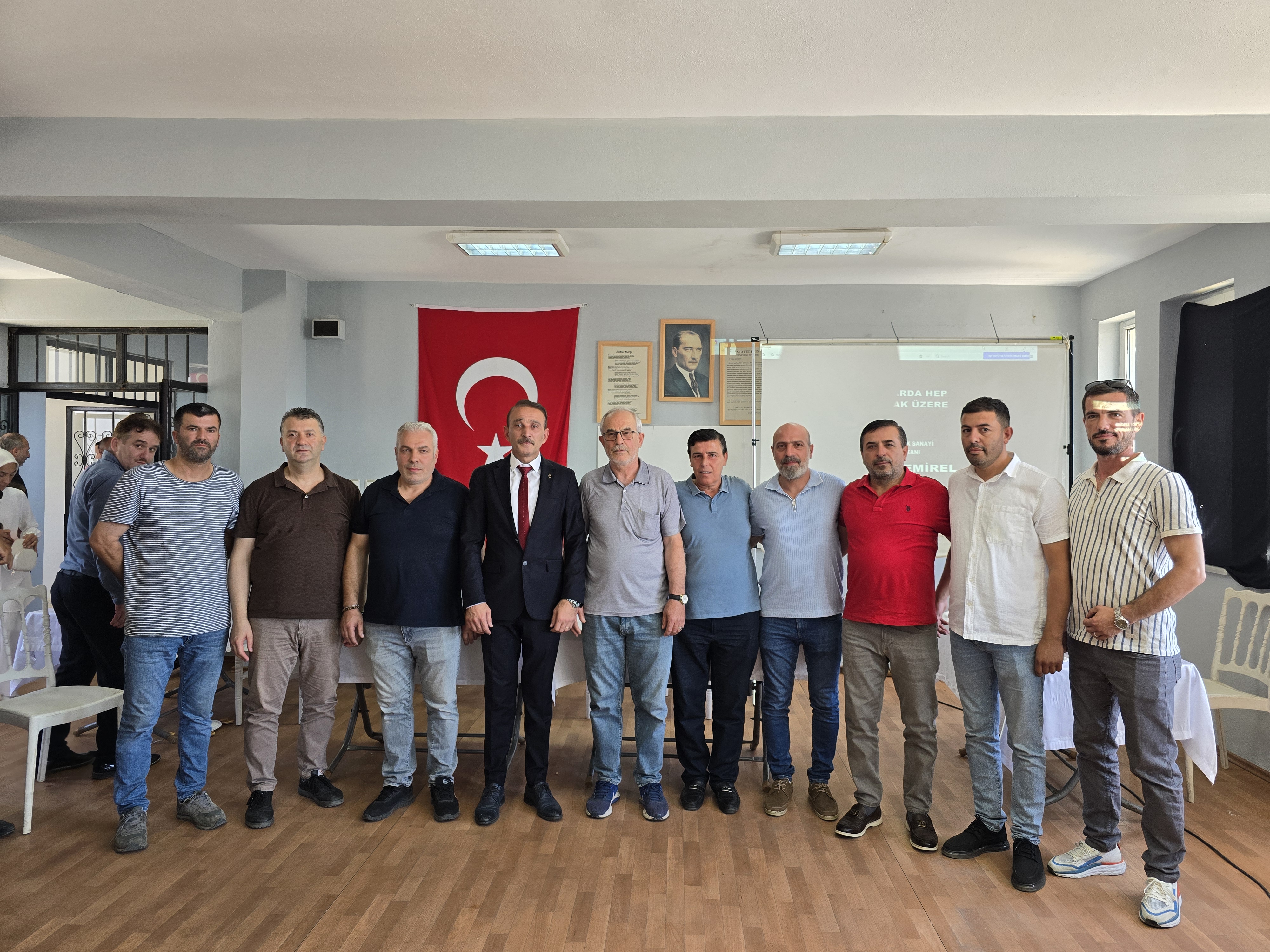 Demirel güven tazeledi