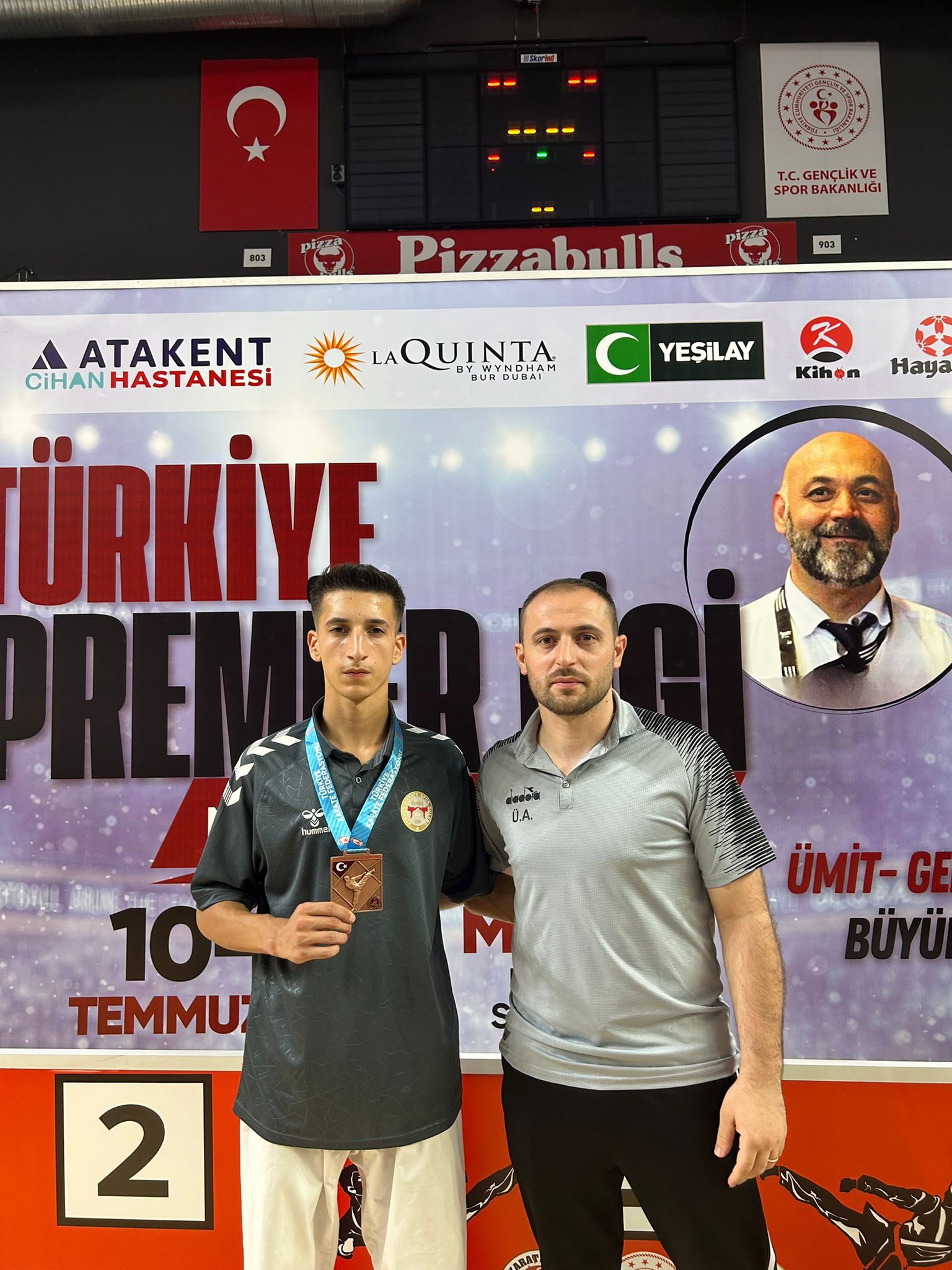 Hendekli Karatecilerden Manisa’da 4 Madalya