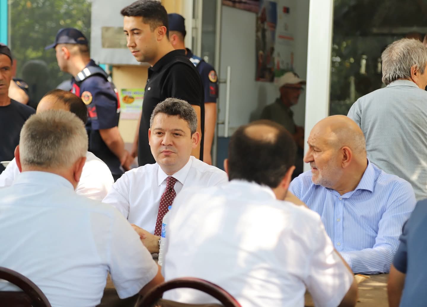 Kaymakam Gökpınar Çamlıca Mahallesi'nde vatandaşlar ile biraraya geldi