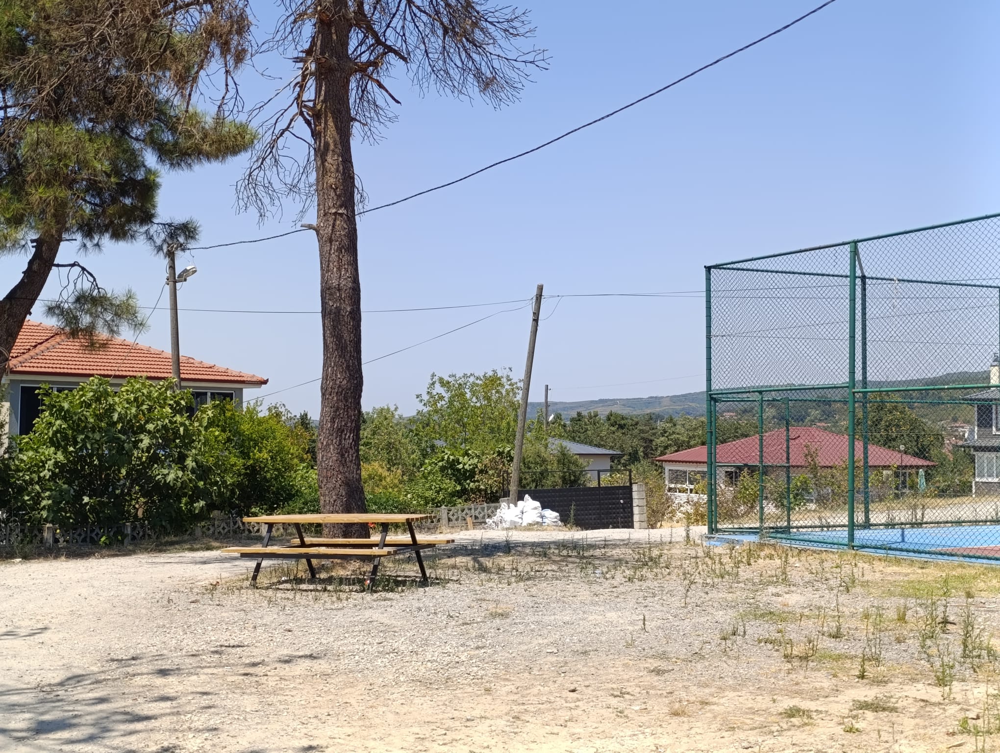 Yeşilköy Mahallesi Sakinleri Çocuk Parkında çalışmaların tamamlanmasını istiyor