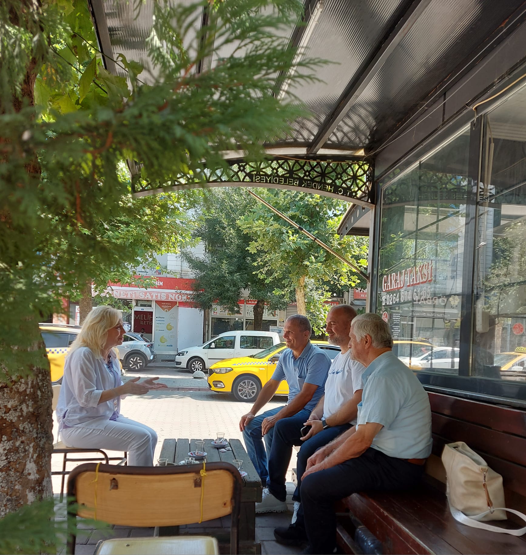 HENDEK İLÇE SAĞLIK MÜDÜRLÜĞÜNDEN TAKSİ ŞOFÖRLERİNE SAĞLIKLI YAŞAM PROGRAMI