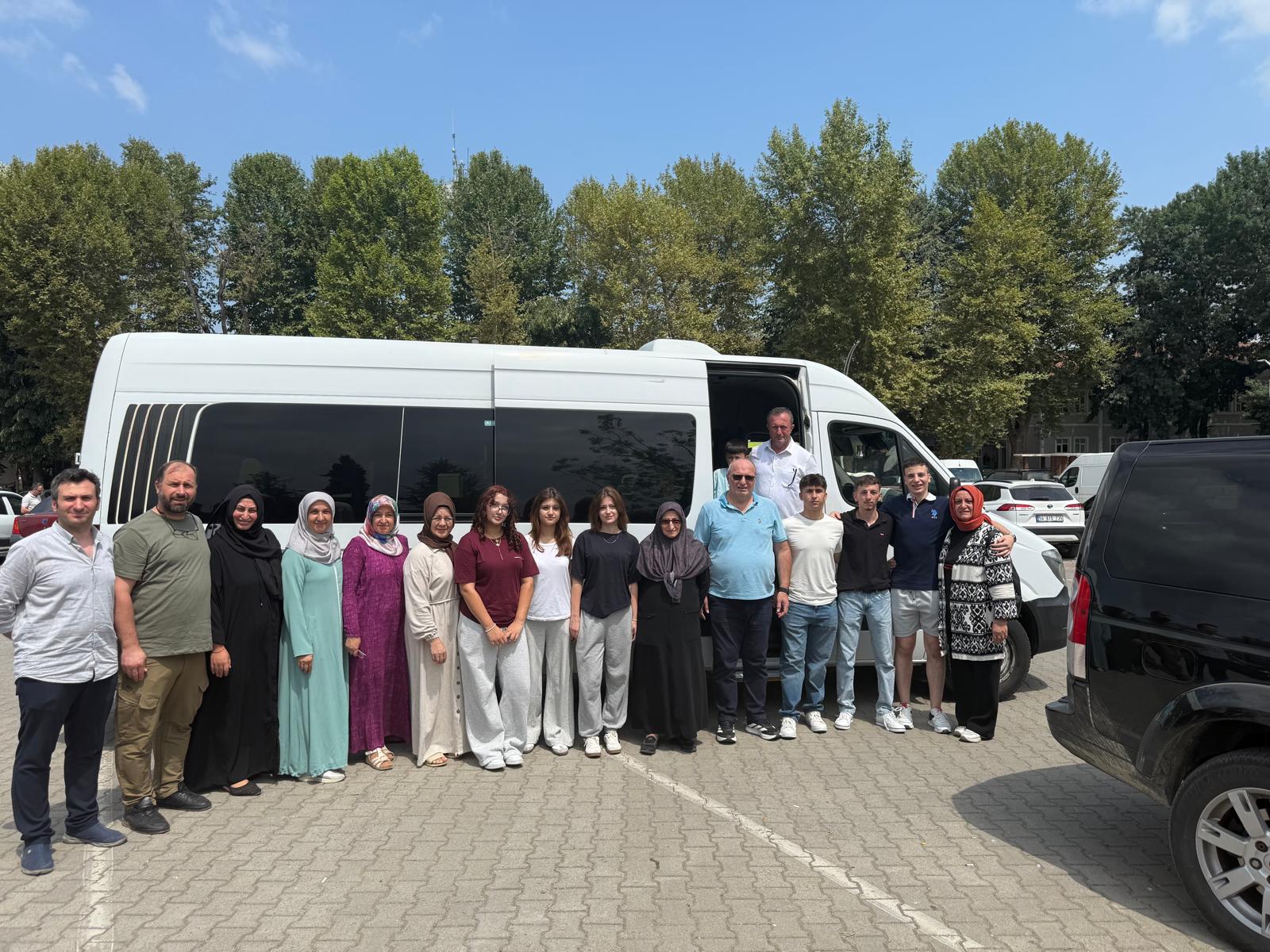 HENDEK BATUM GÜRCÜ KÜLTÜR DERNEĞİNDEN GENÇLERE GÜRCİSTAN’DA KAMP FIRSATI