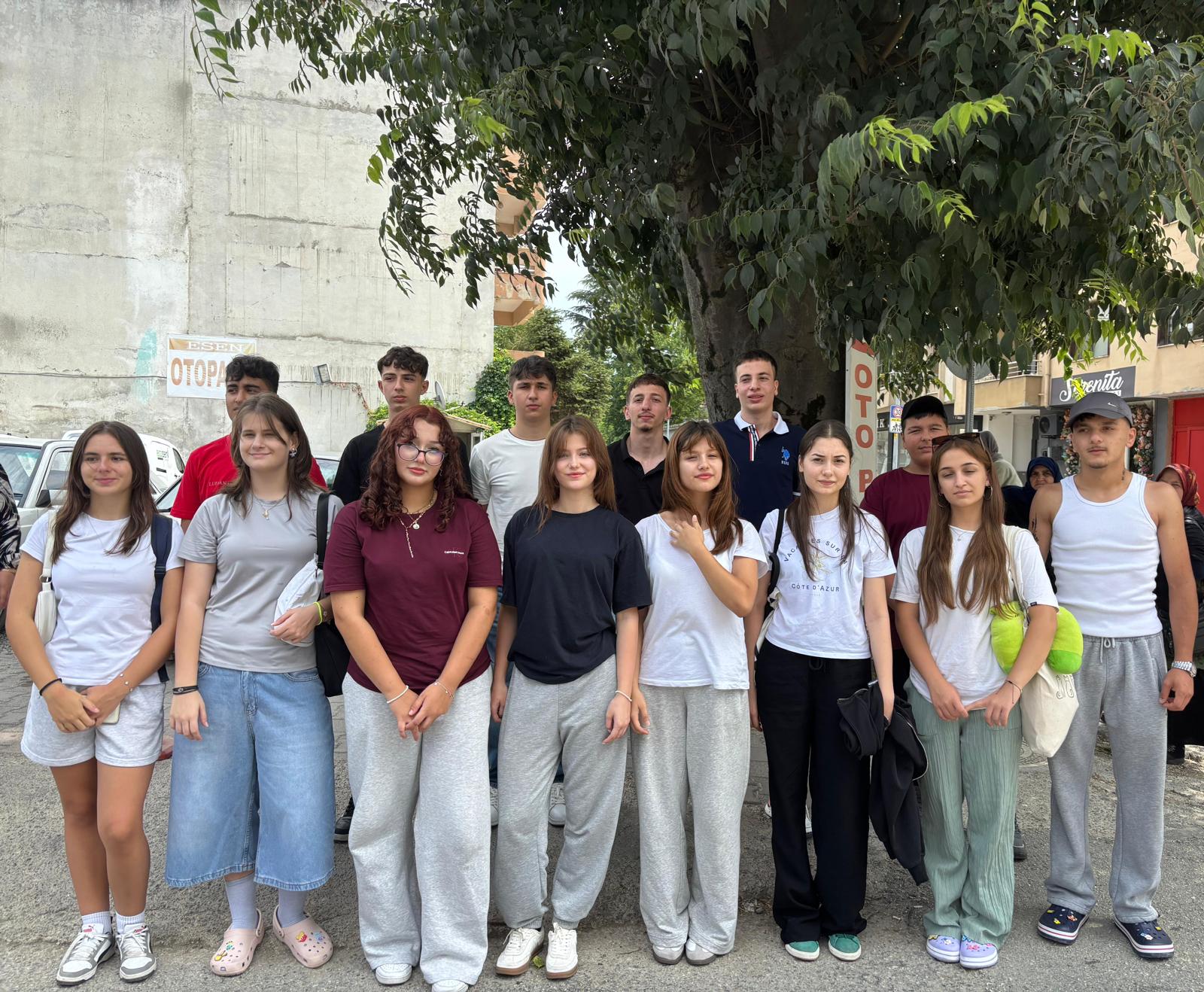 HENDEK BATUM GÜRCÜ KÜLTÜR DERNEĞİNDEN GENÇLERE GÜRCİSTAN’DA KAMP FIRSATI