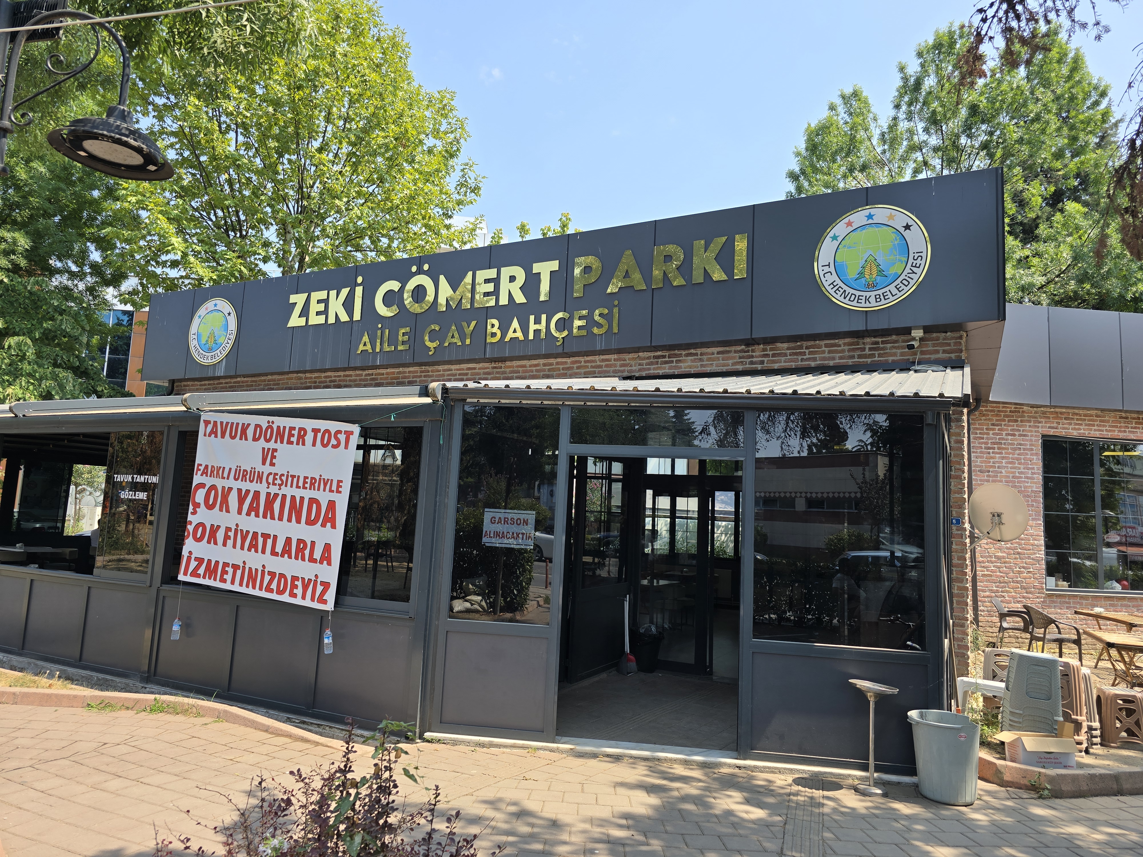 Zeki Cömert Parkında Lezzet Molası