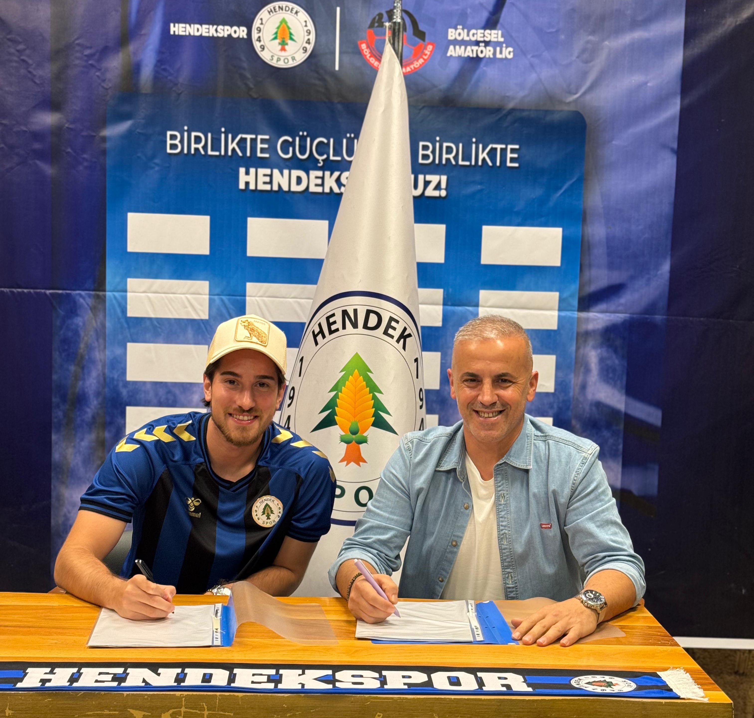 Hendekspor'da 4 imza