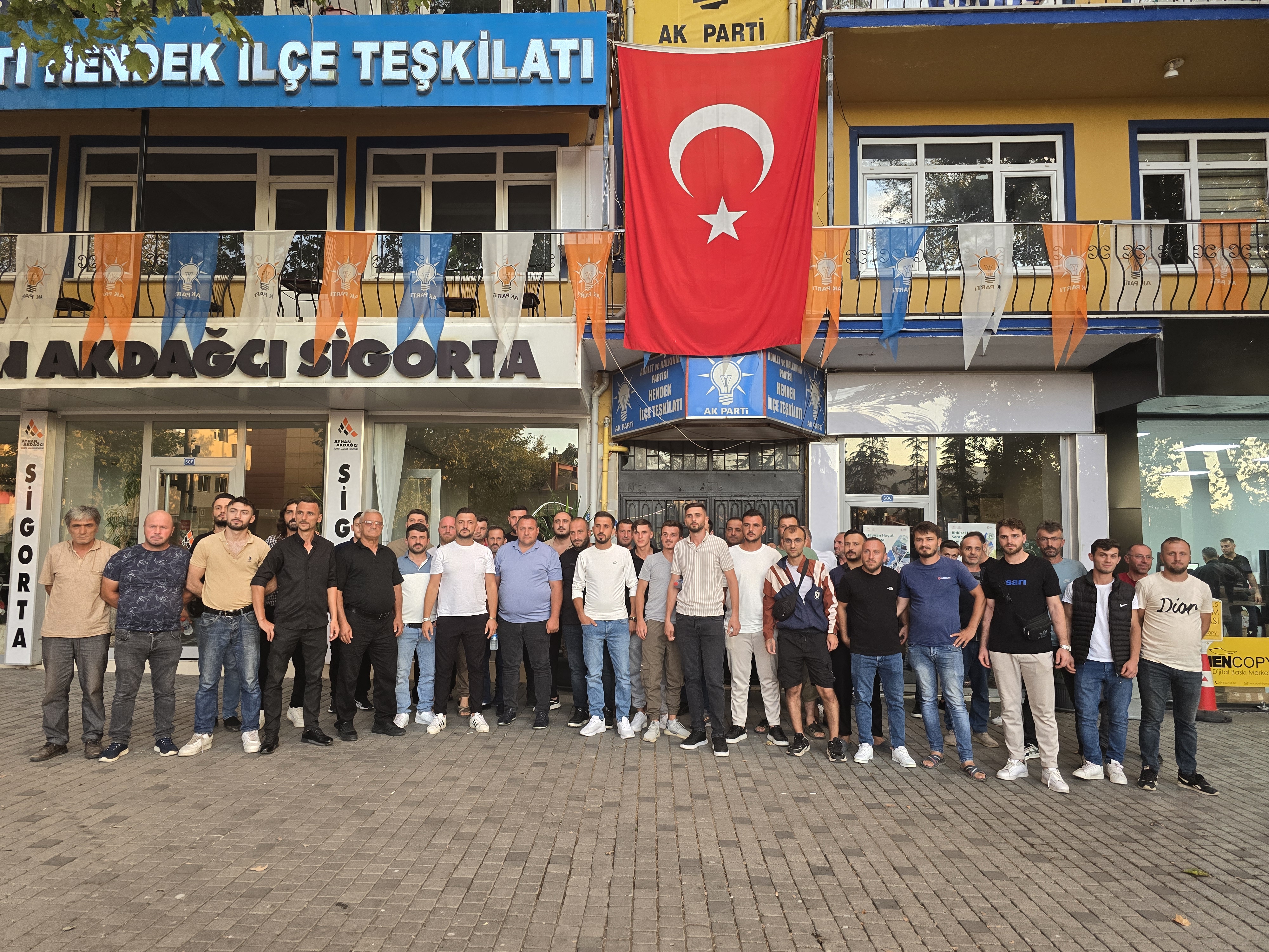Şenlik iptal edilsin diyen İnci'ye tepki