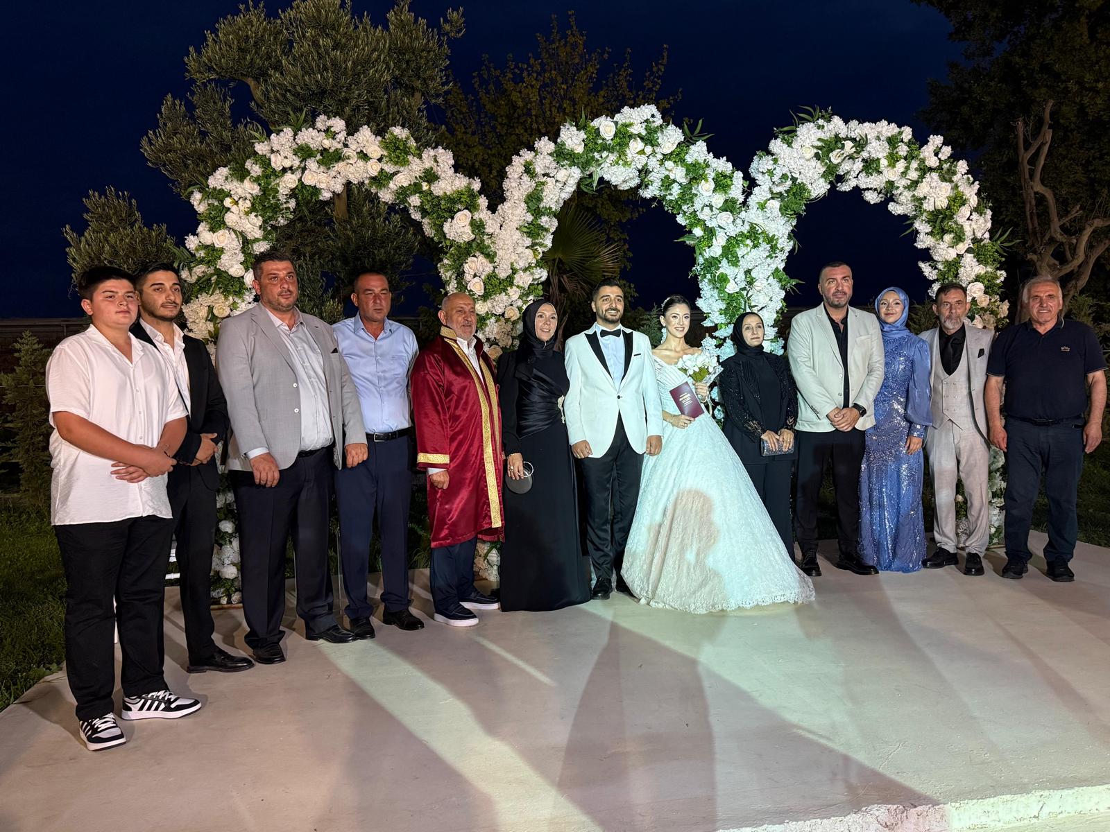 Sevda ile Mehmet ömür boyu mutluluğa evet dedi