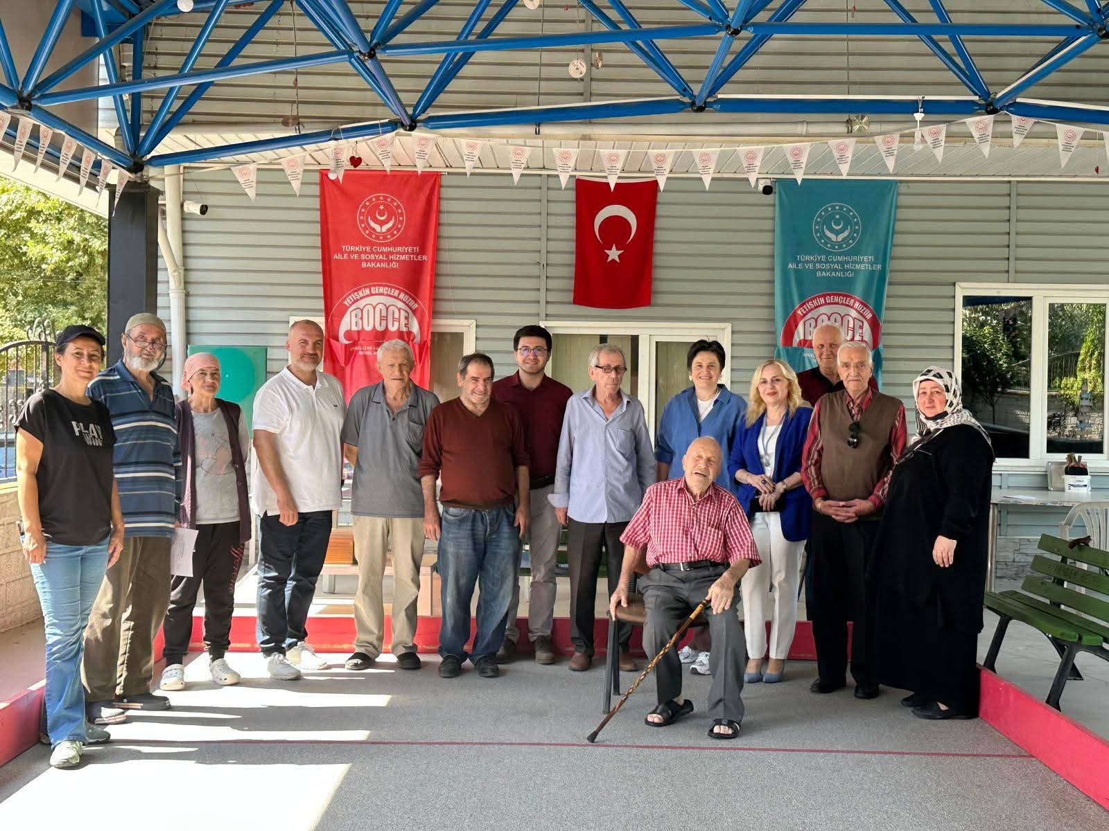 YAŞLILARA ZİYARET: KALPLERDE DERİN İZ BIRAKAN BULUŞMA