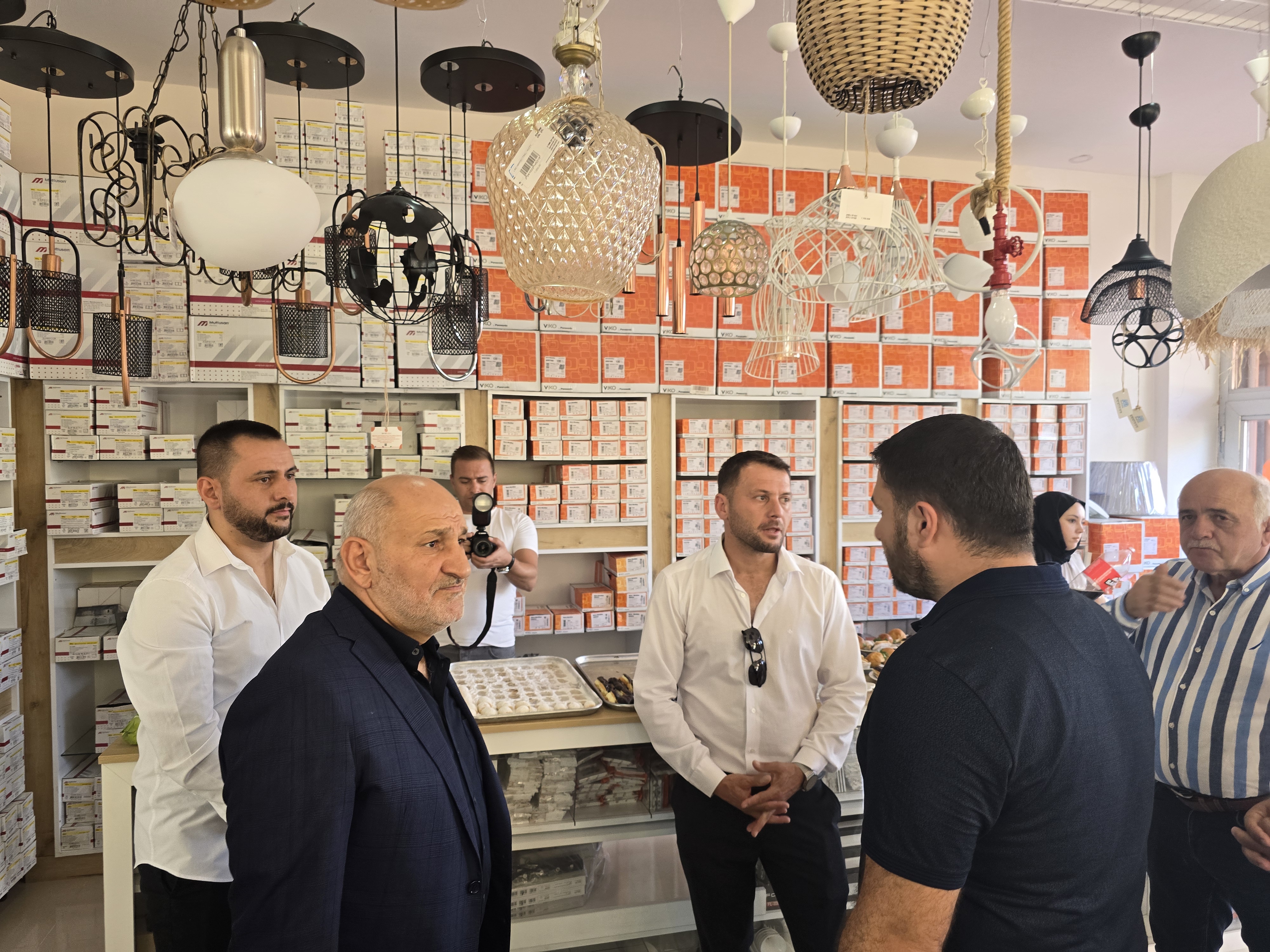 Ada Berrak Elektrik Hendek Şubesi Yenilenen Yüzüyle Hizmete Açıldı