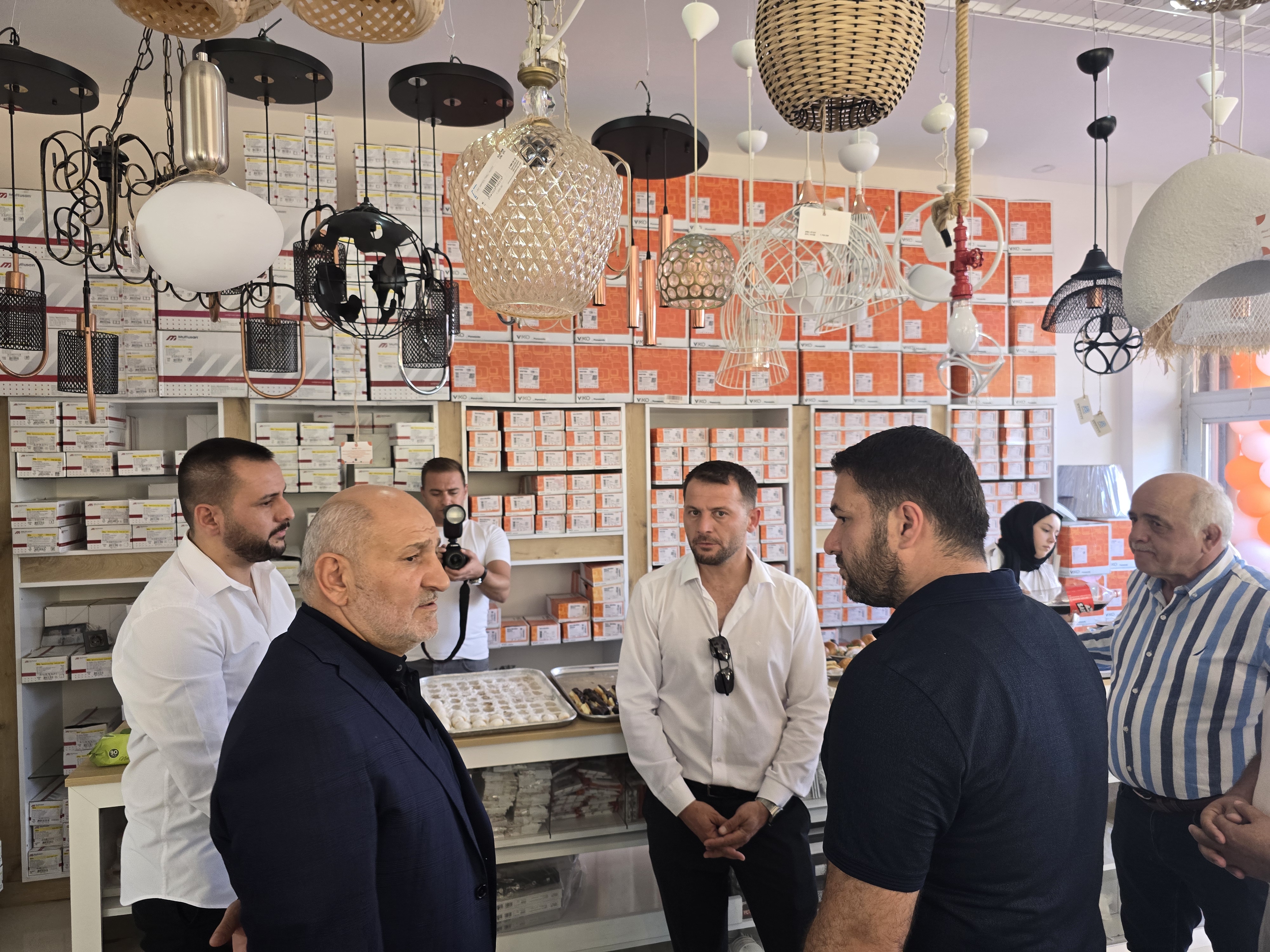 Ada Berrak Elektrik Hendek Şubesi Yenilenen Yüzüyle Hizmete Açıldı