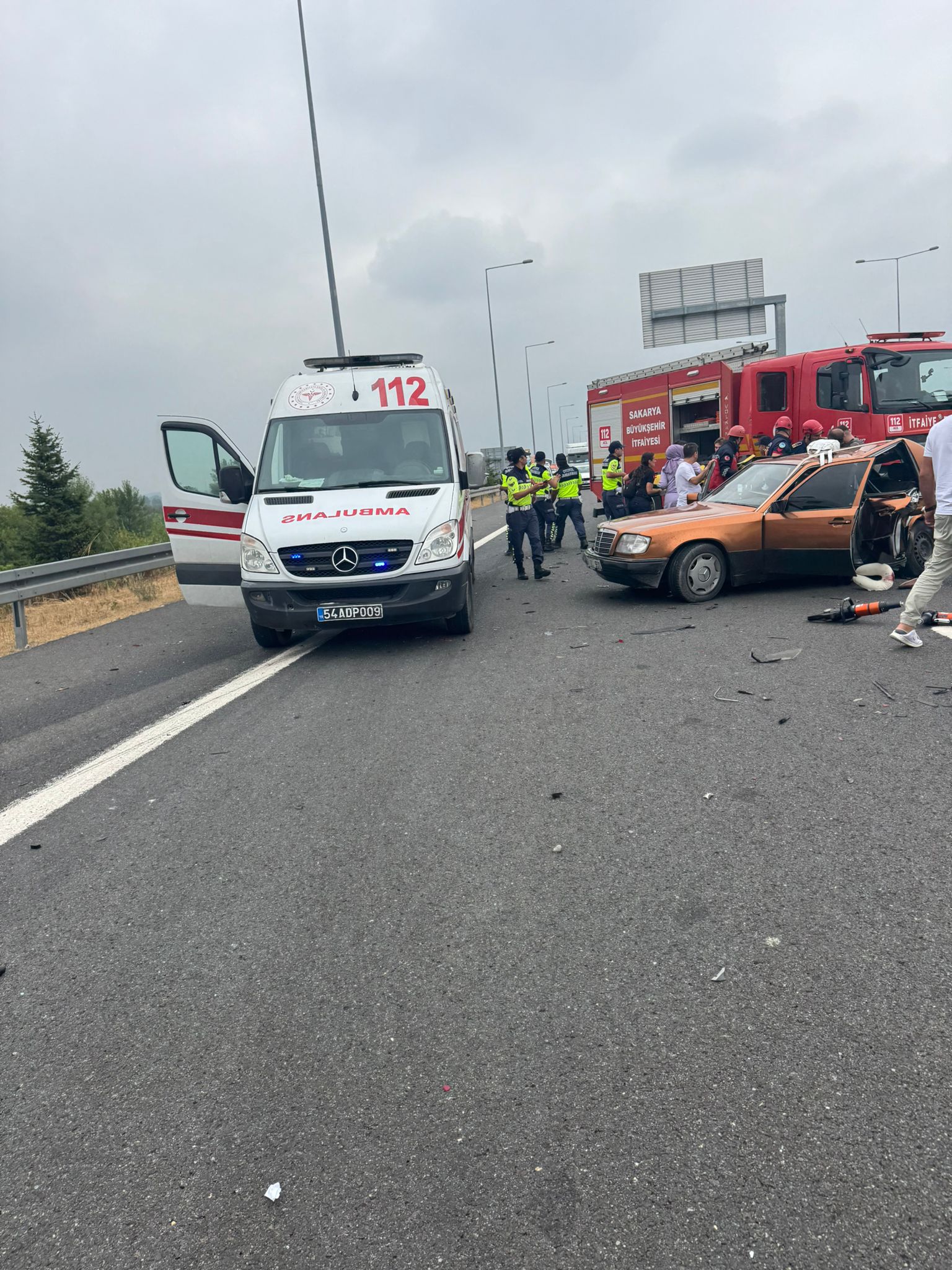 Kuzey Marmara Otoyolu girişinde kazada, 4 yaralı