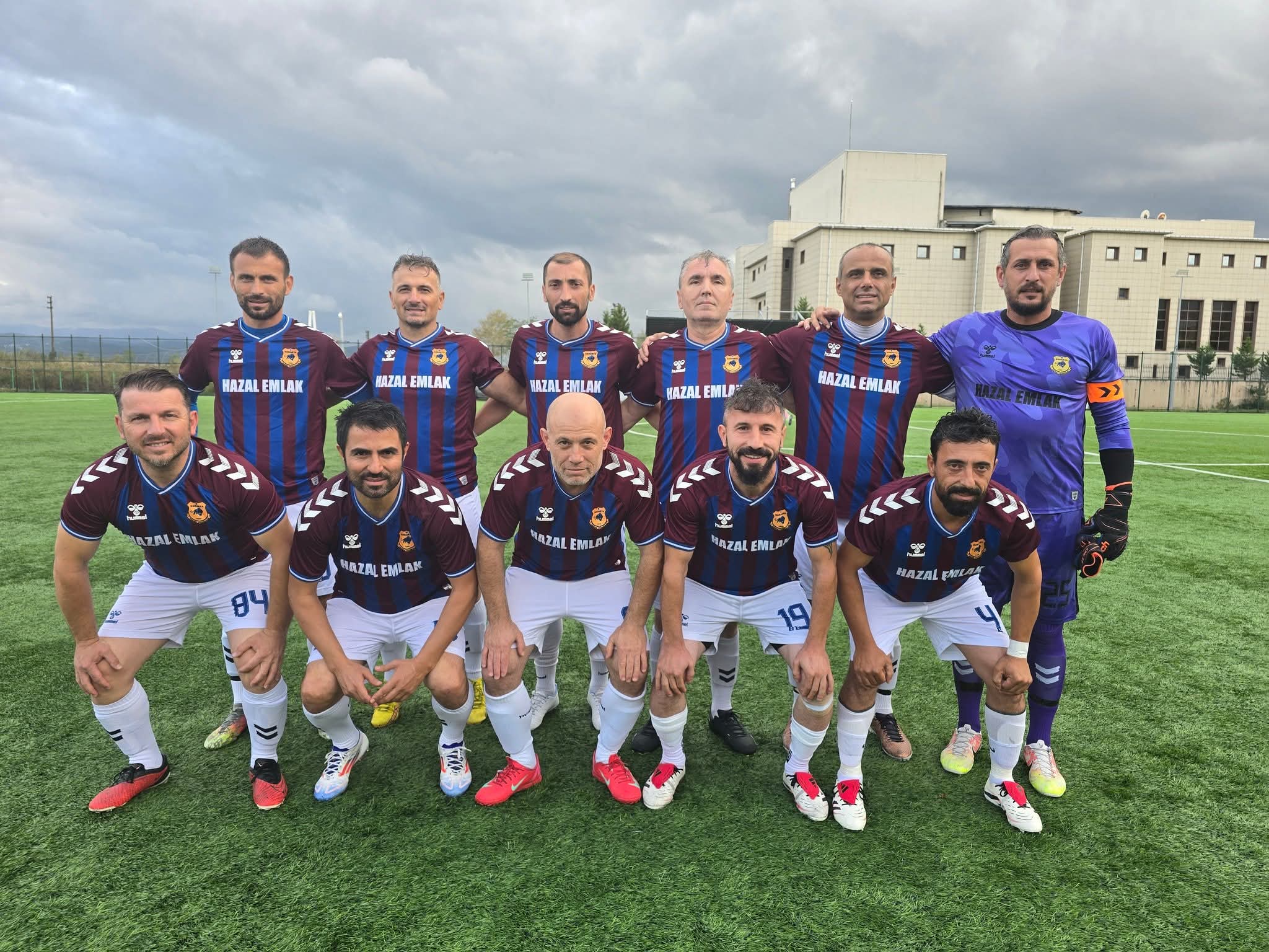 ÜST ÜSTE İKİNCİ KEZ SÜPER KUPA HENDEK VETERANLAR'IN