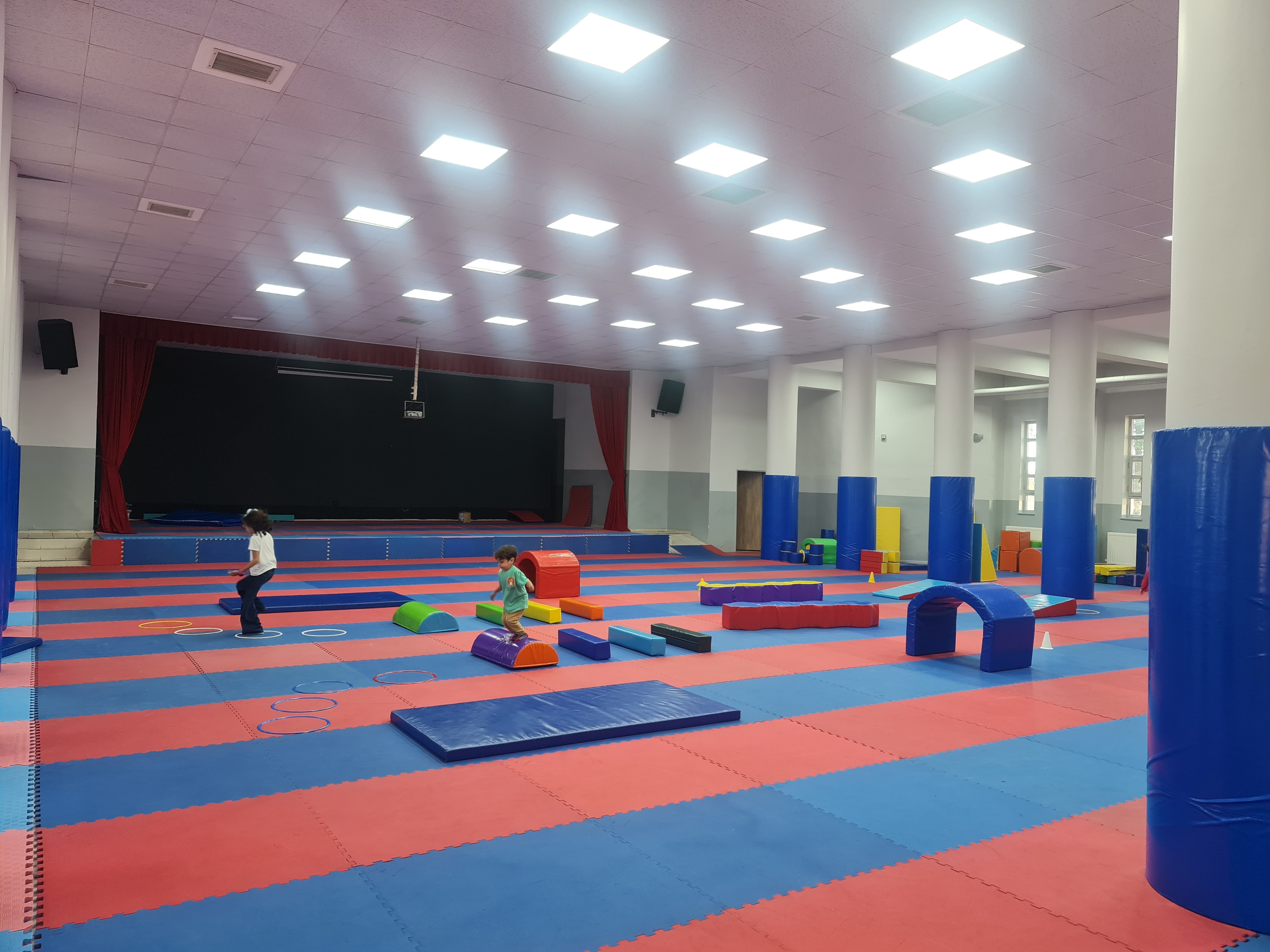 Hendek Şehit Ali Gaffar Okkan Ortaokulu'ndan Eşsiz Eğitim ve Spor Hamlesi