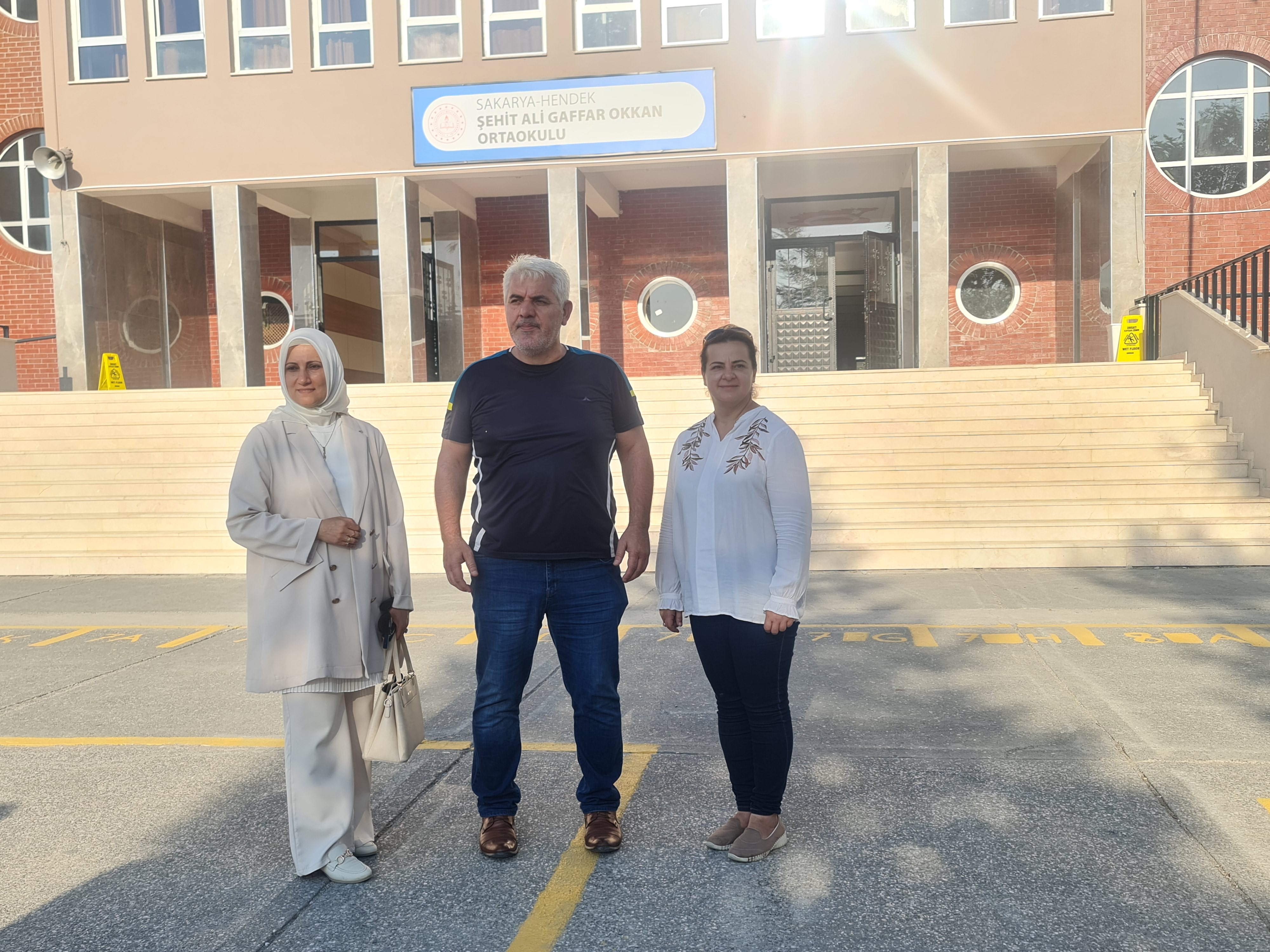 Hendek Şehit Ali Gaffar Okkan Ortaokulu'ndan Eşsiz Eğitim ve Spor Hamlesi