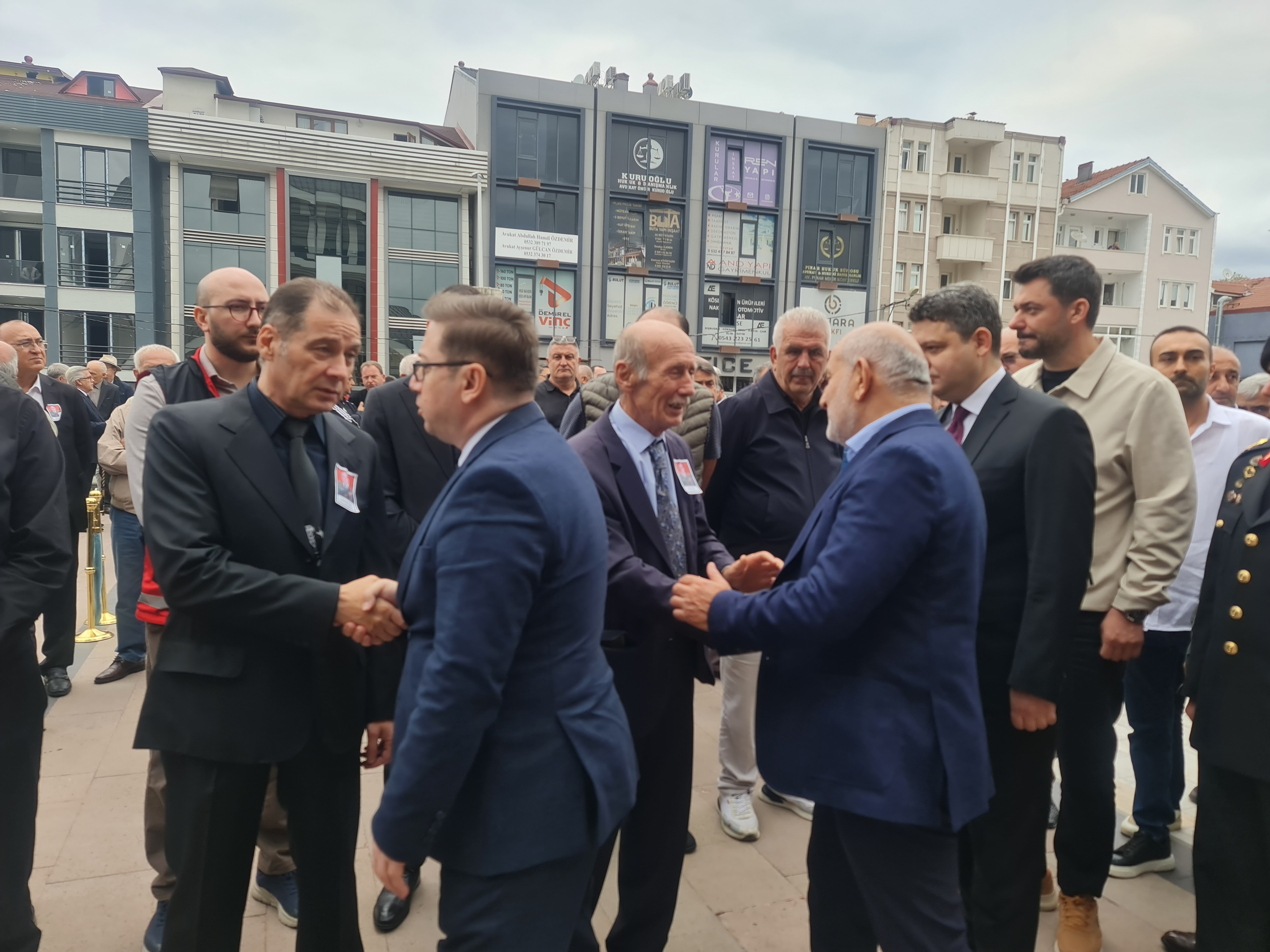 Rasim Betir Paşa Askeri Törenle Son Yolculuğuna Uğurlandı