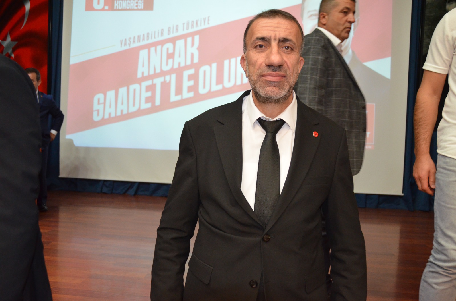 Hendek Saadet Partisi'nde Büyüker Dönemi
