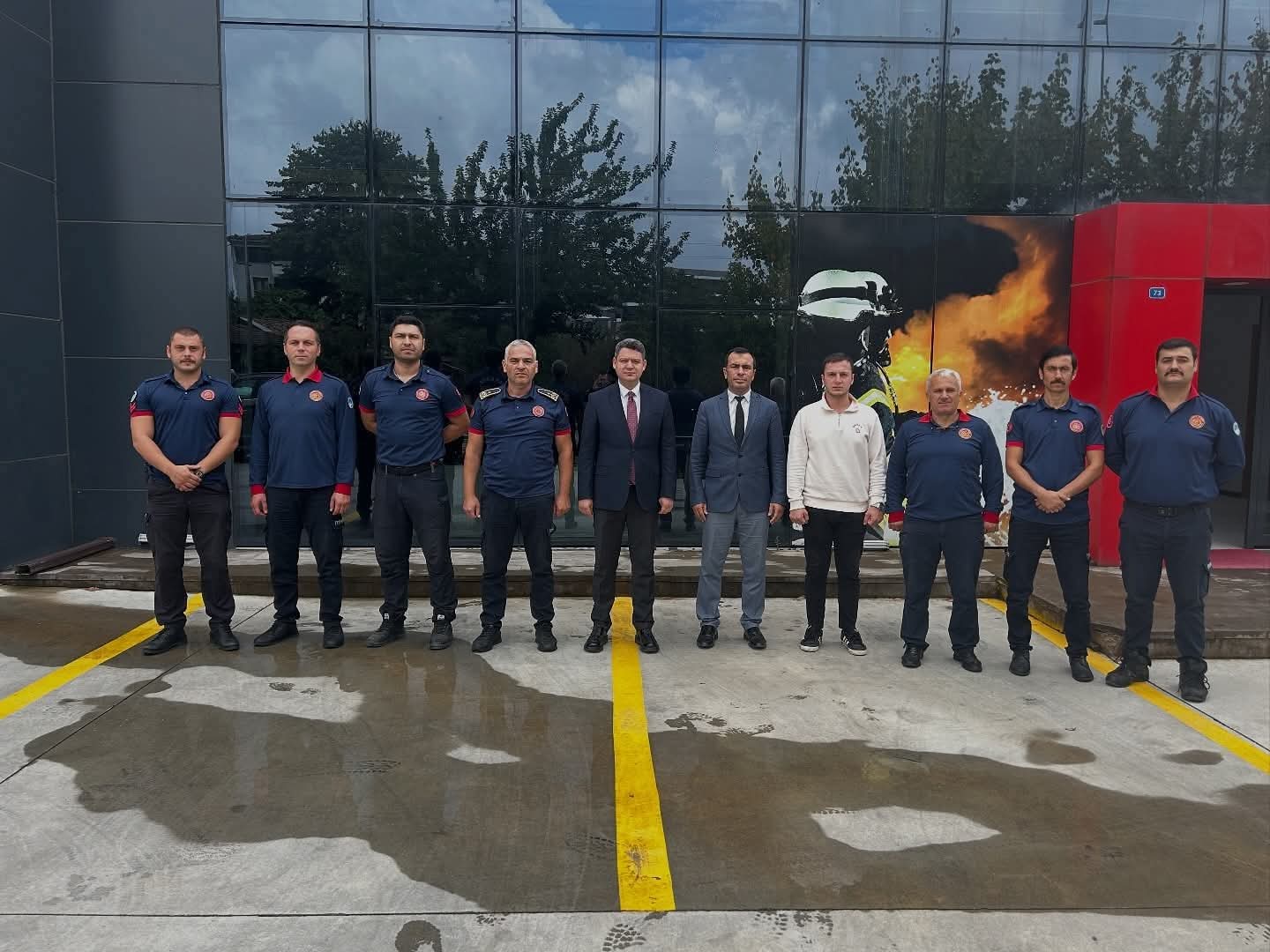 Kaymakam Gökpınar'dan ateş savaşçılarına ziyaret