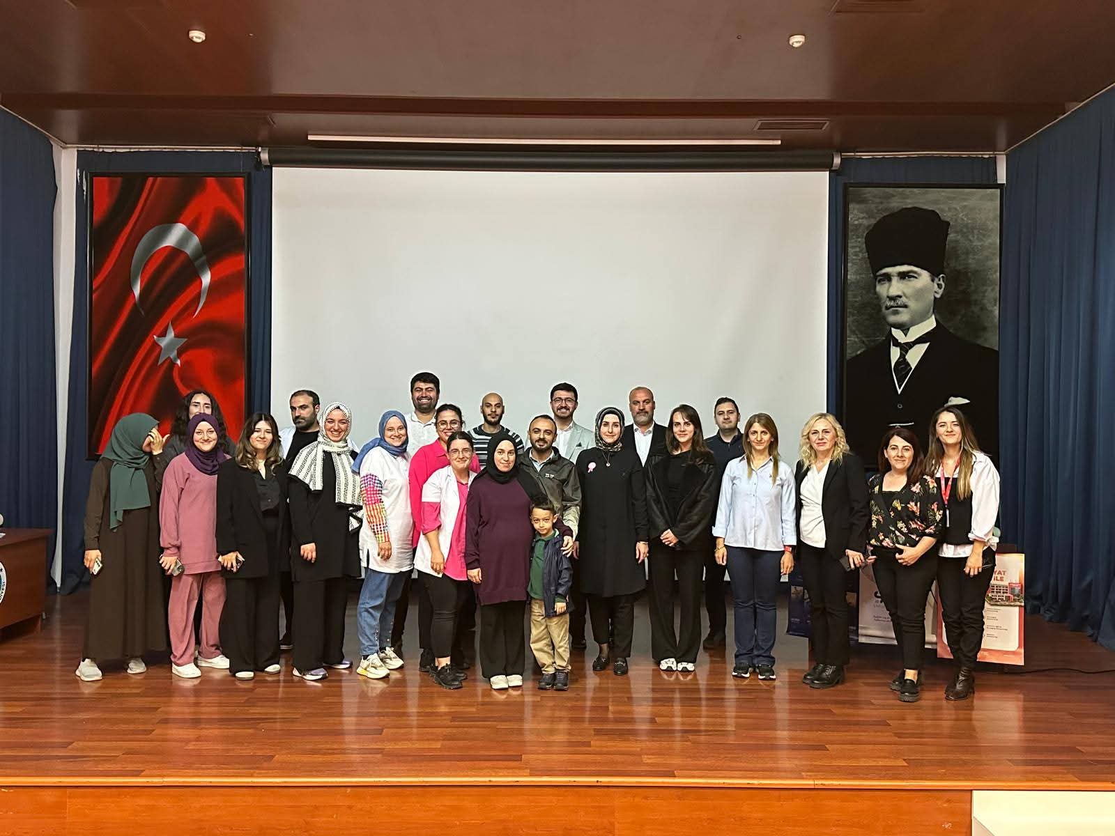 HENDEKTE BEBEK AKADEMİSİ