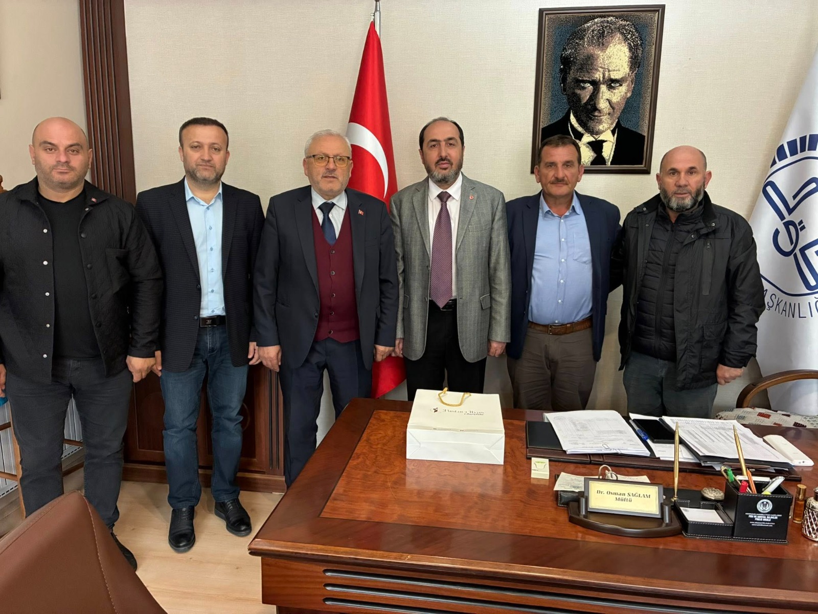 BAŞKAN BAHADIR HIZ KESMİYOR