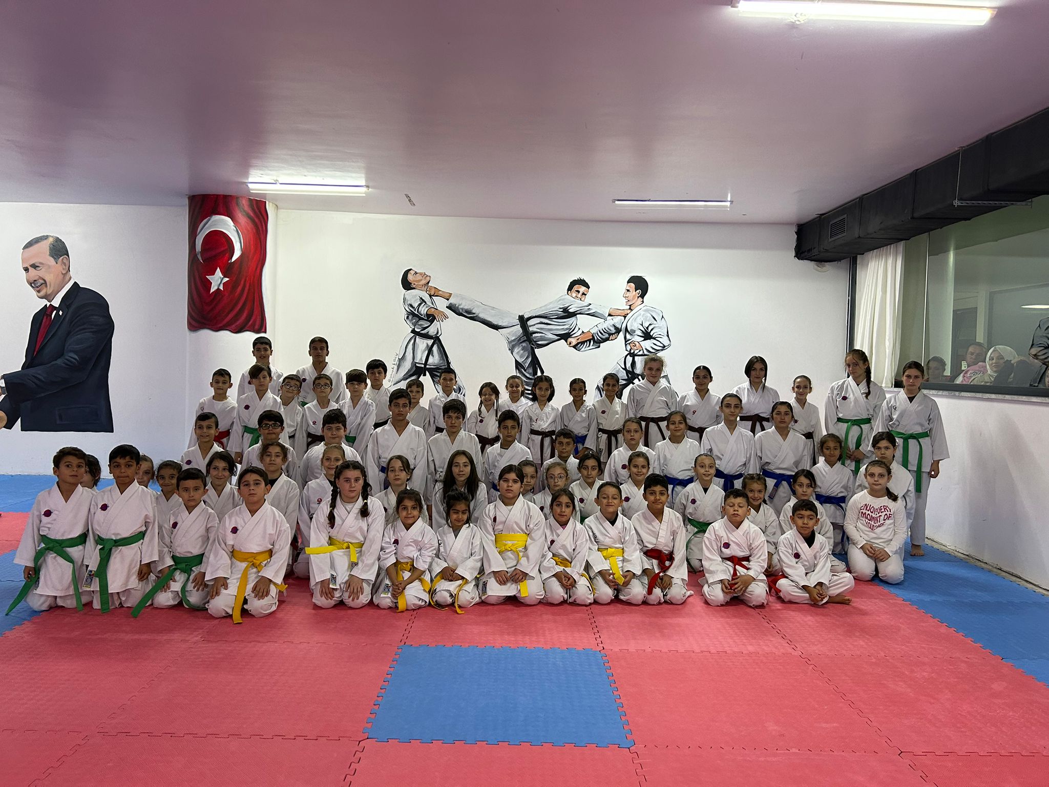HENDEK’TE TERFİ SEVİNCİ