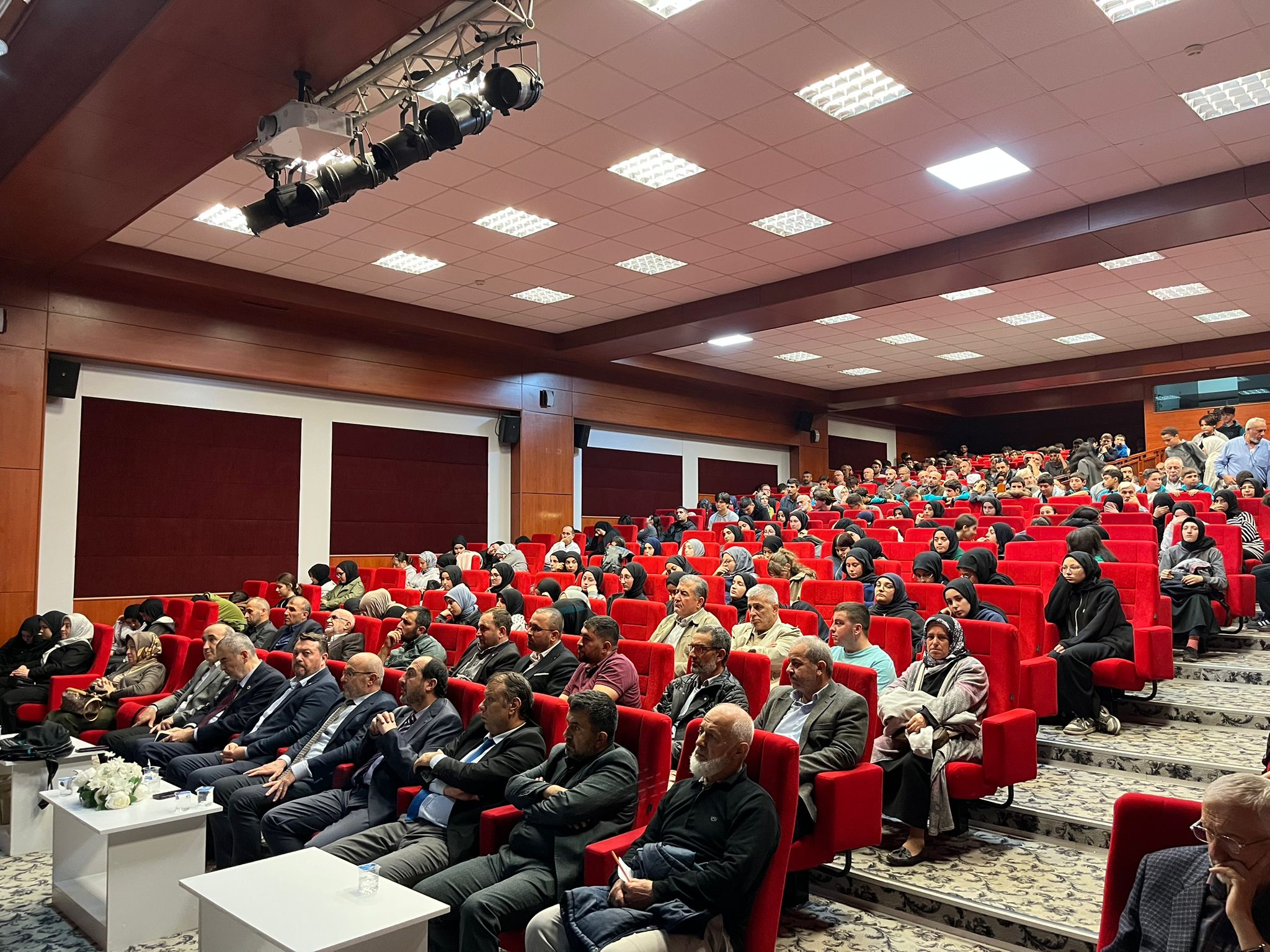 Profesör Cerrahoğlu dualarla anıldı