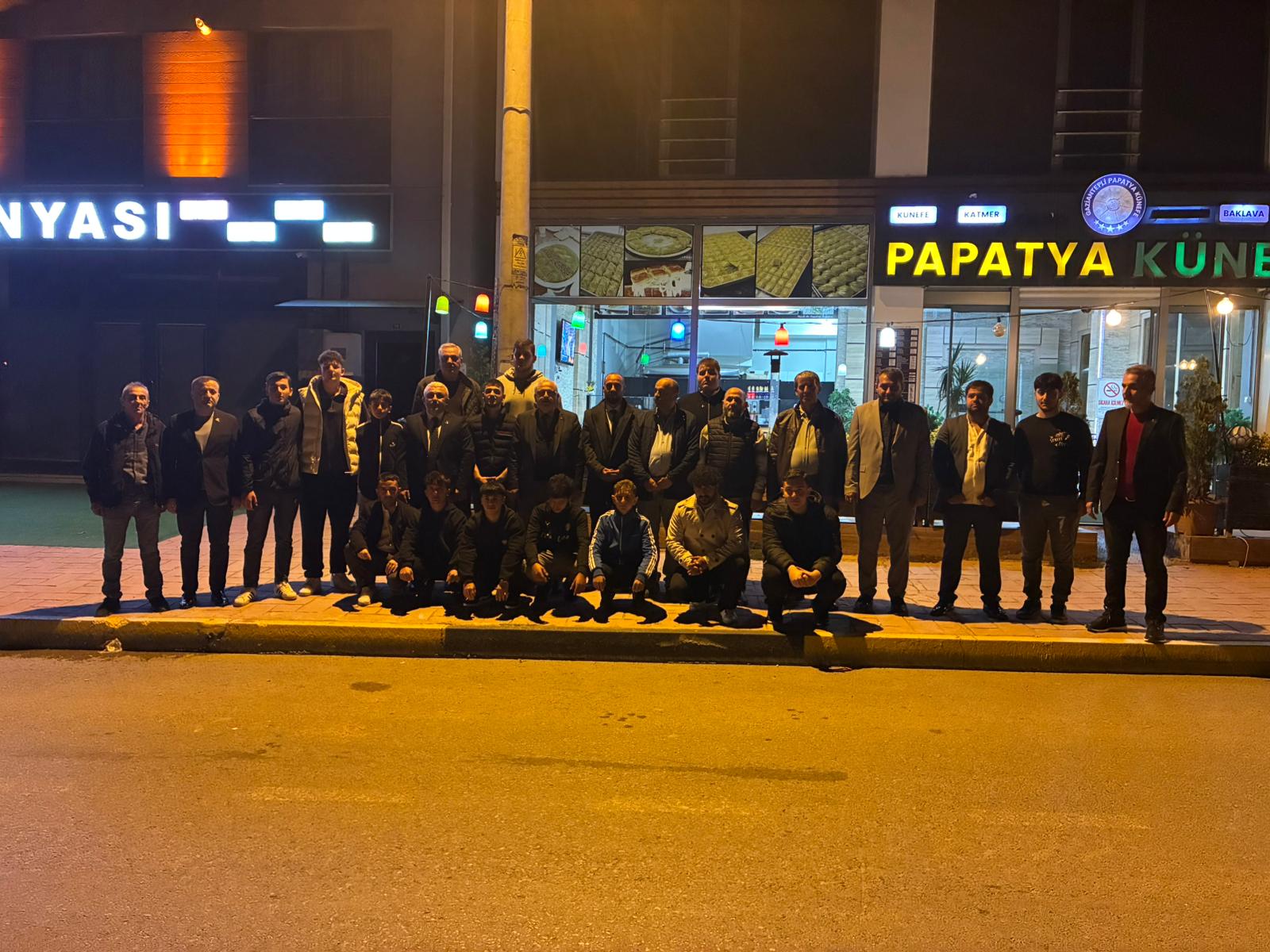 YENİDEN REFAH PARTİSİ İL TEŞKİLATI, HENDEK İLÇE TEŞKİLATINI ZİYARET ETTİ