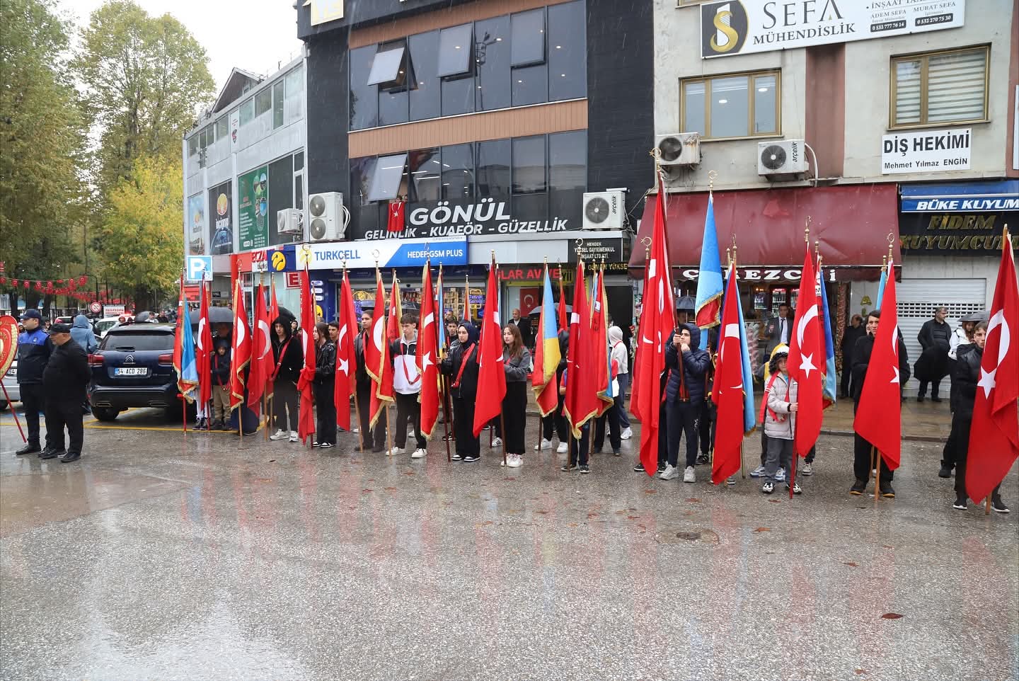 Hendek’te Cumhuriyet Coşkusu Başladı