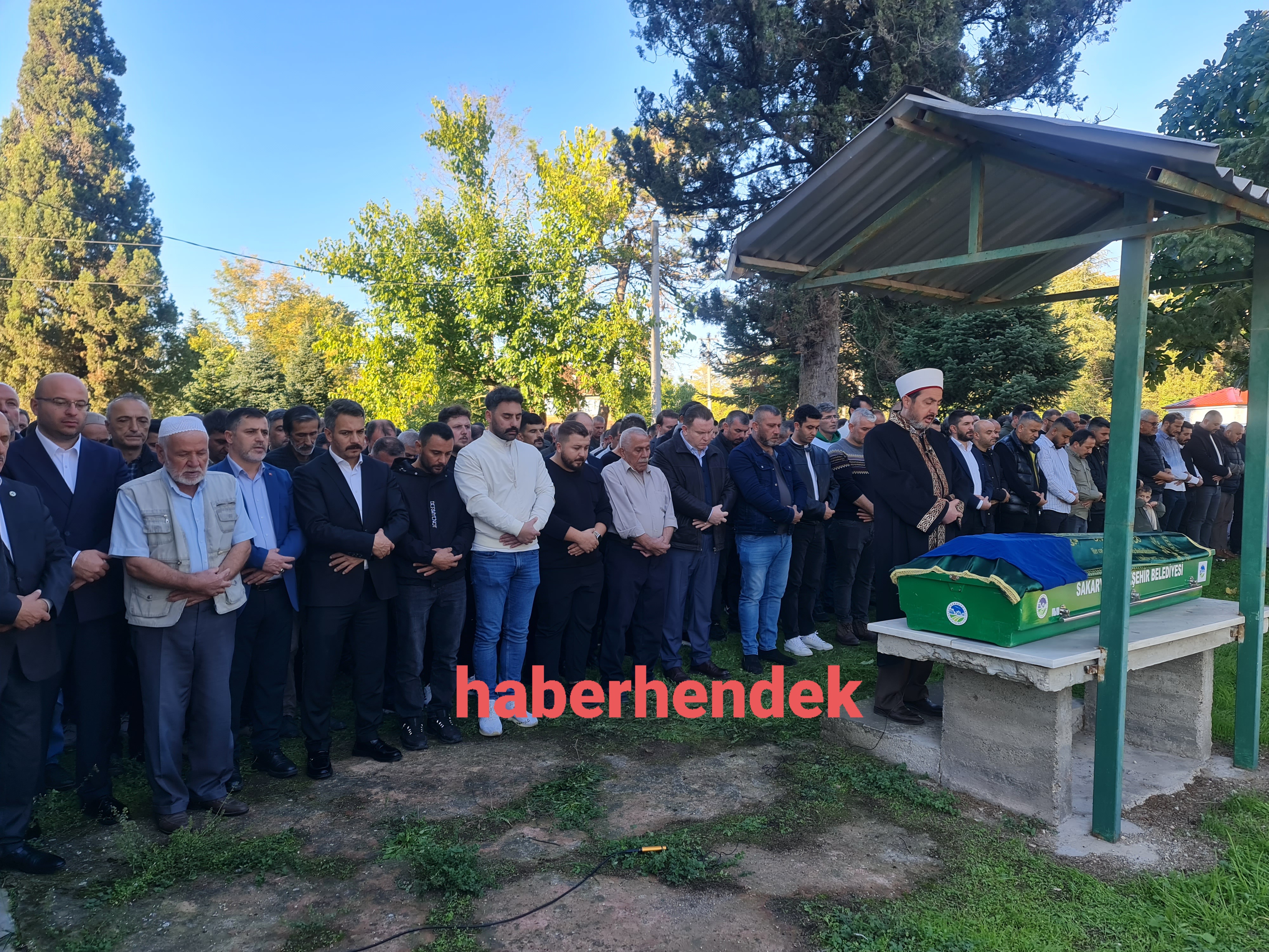 Yaz dualarla son yolculuğuna uğurlandı