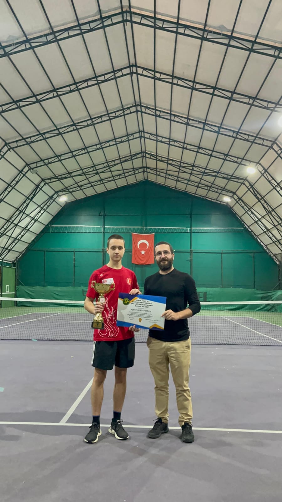 Hendek Denef Tenis Kulübü’nde Cumhuriyet Bayramı Coşkusu Kortlara Taşındı