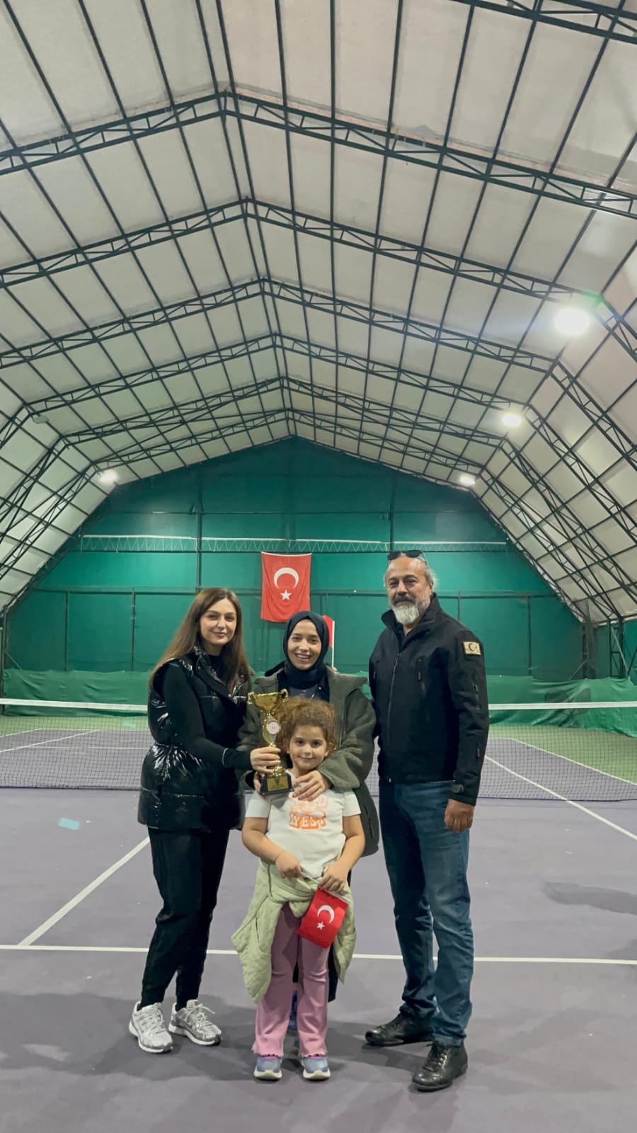 Hendek Denef Tenis Kulübü’nde Cumhuriyet Bayramı Coşkusu Kortlara Taşındı