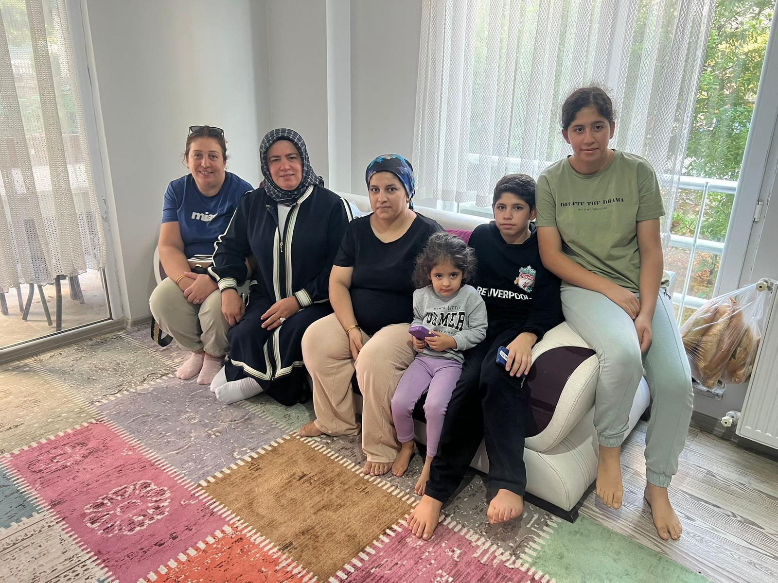 MHP Hendek’ten Hayırlı Günler Komşum ve Derdin Derdimiz Ziyaretleri