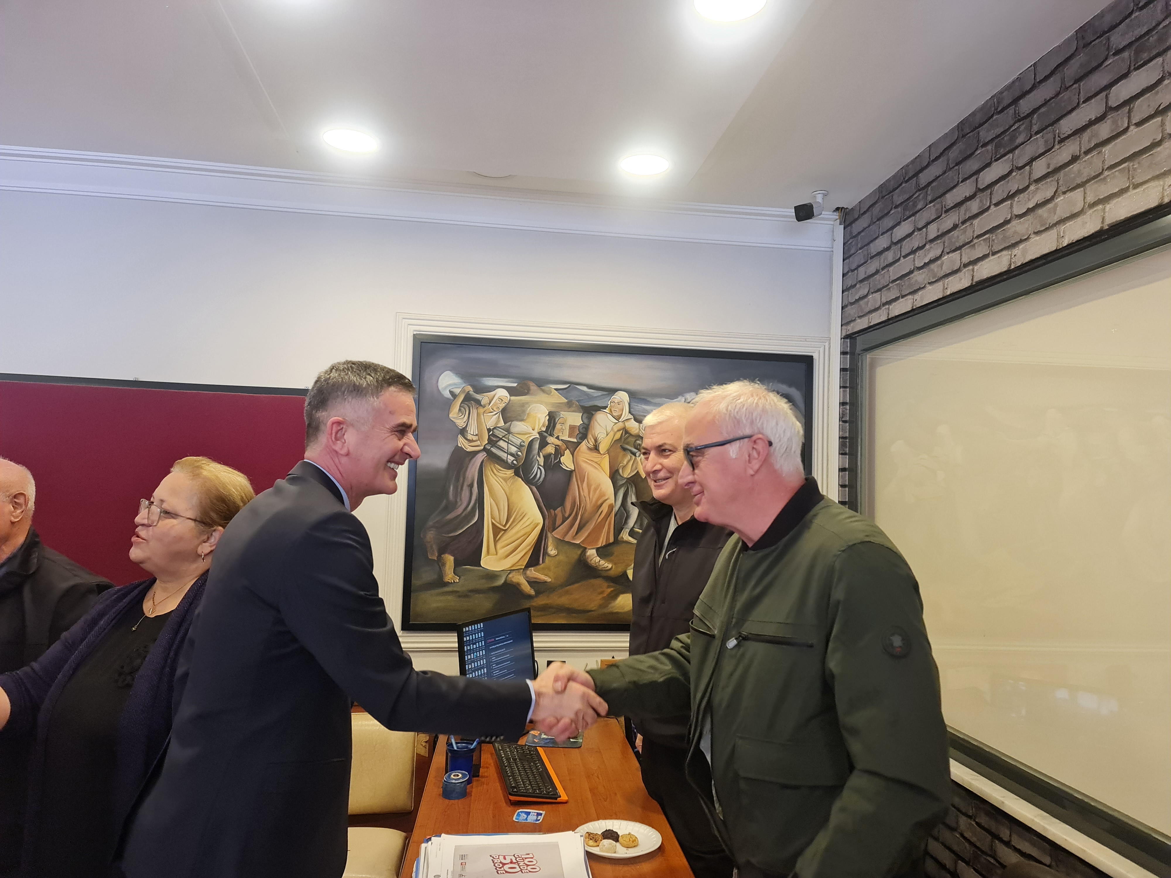 Dikbayır CHP Hendek İlçe Teşkilatını ziyaret etti