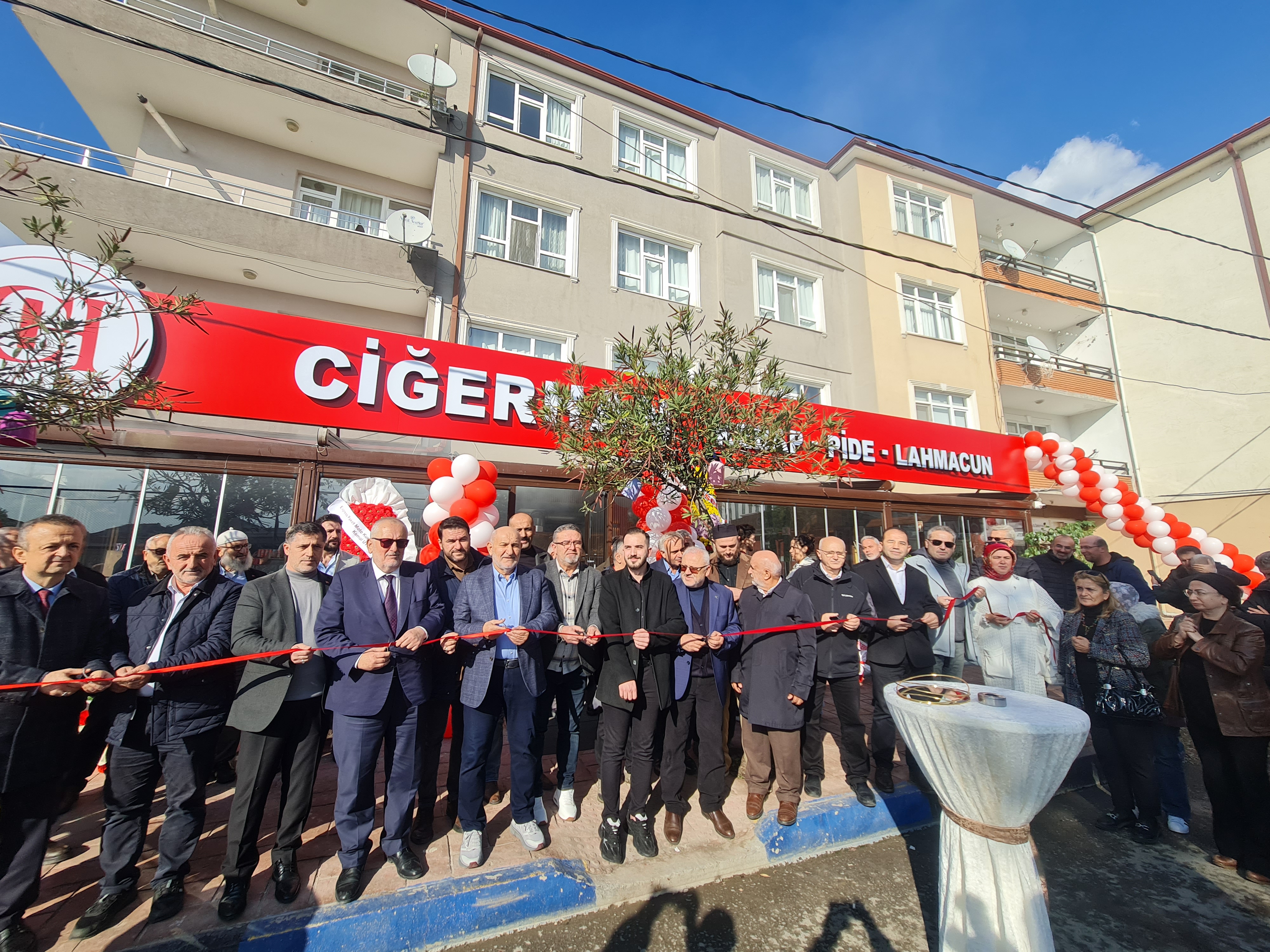 Ciğerhan Kebap Pide Lahmacun Salonu Törenle Hizmete Açıldı