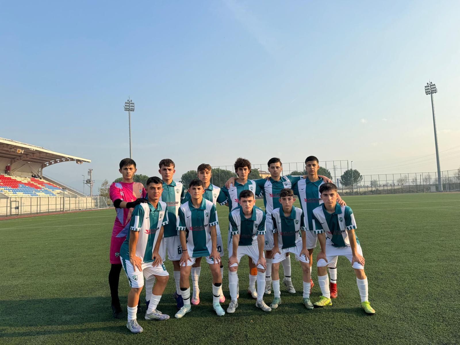 U16 Gelişim Liginde Yeşiller Gençlikspor fark attı