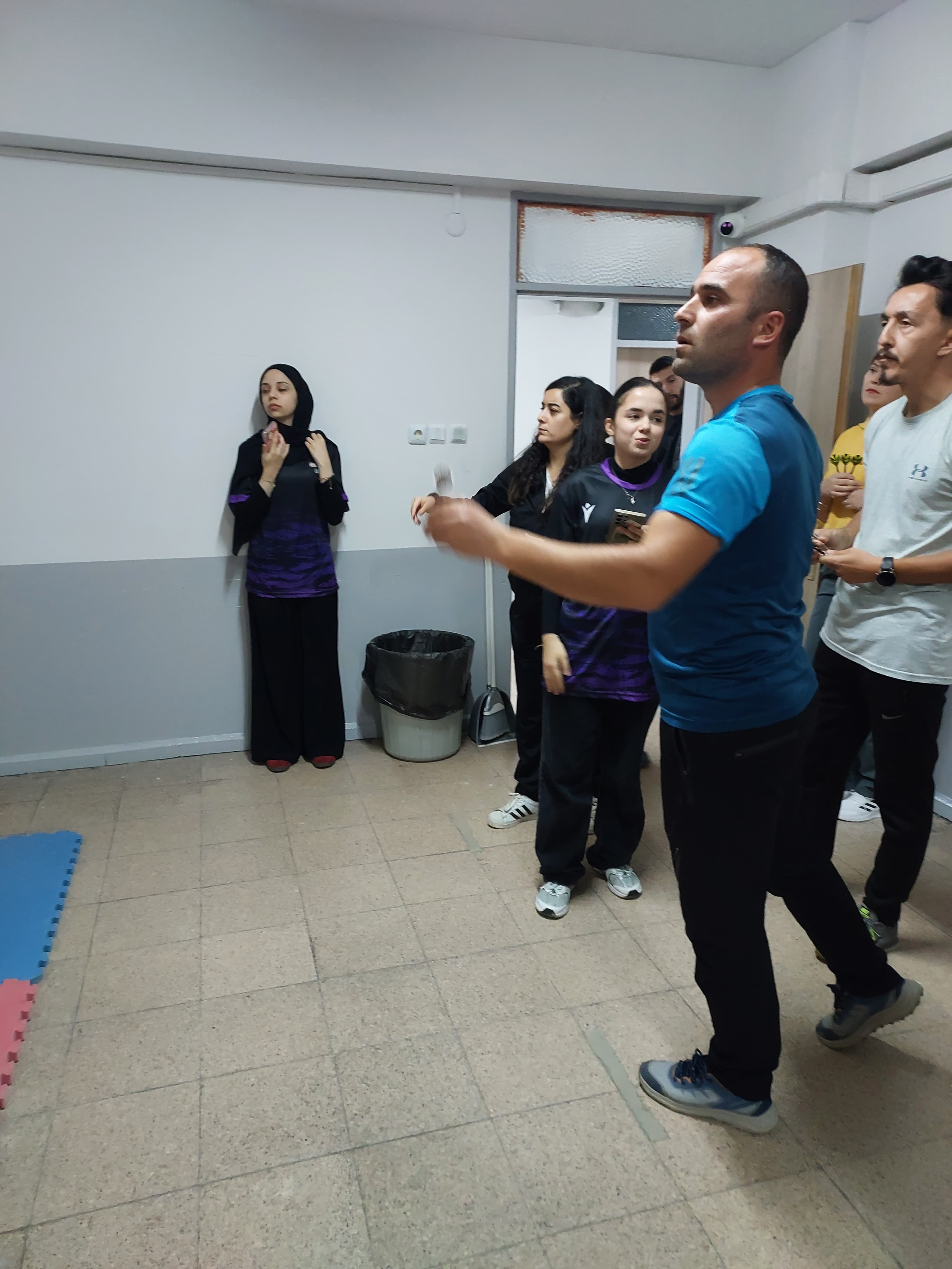 Dart Turnuvasında tatlı rekabet