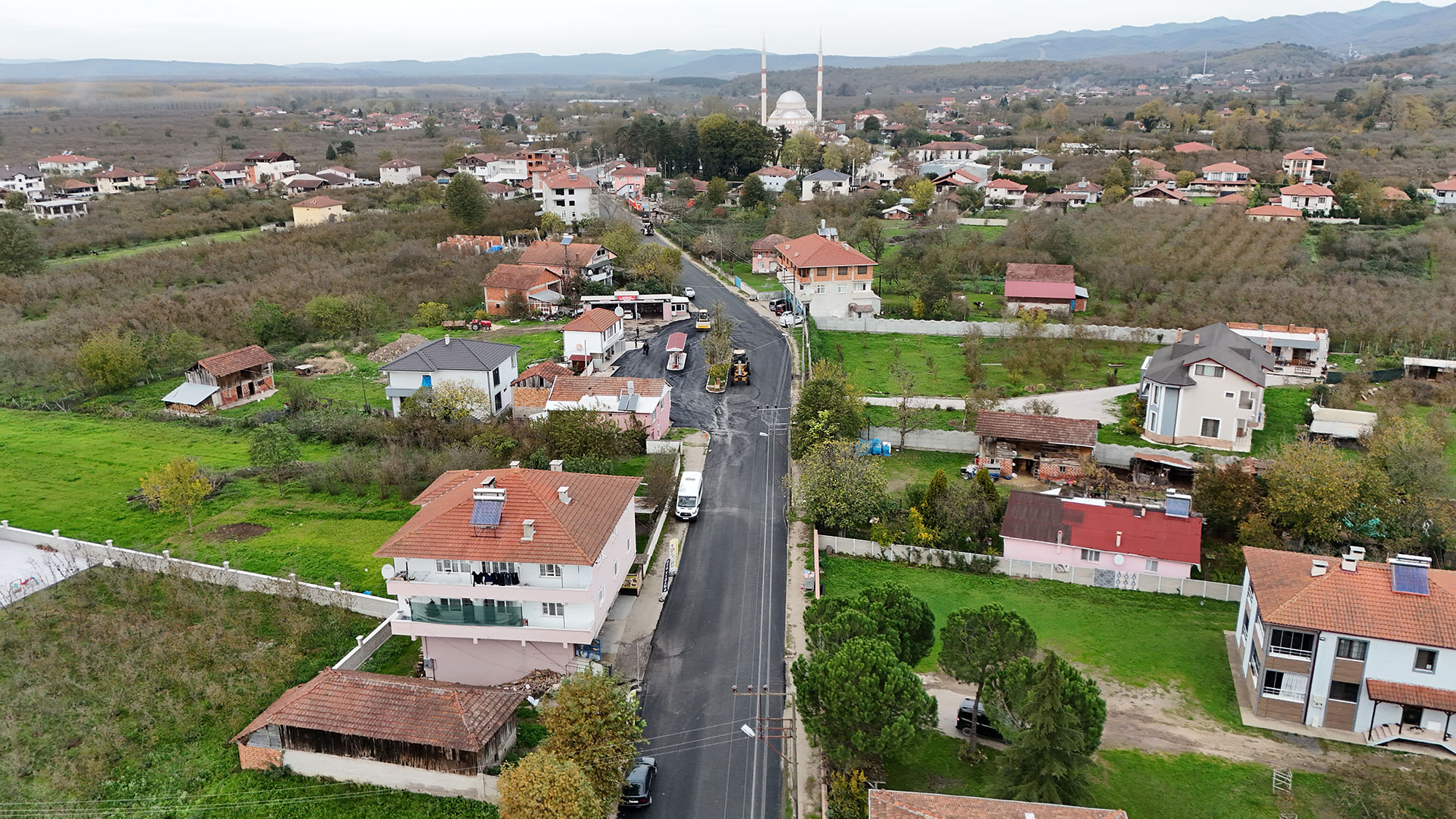 Büyükşehir Hendek’te seferber oldu