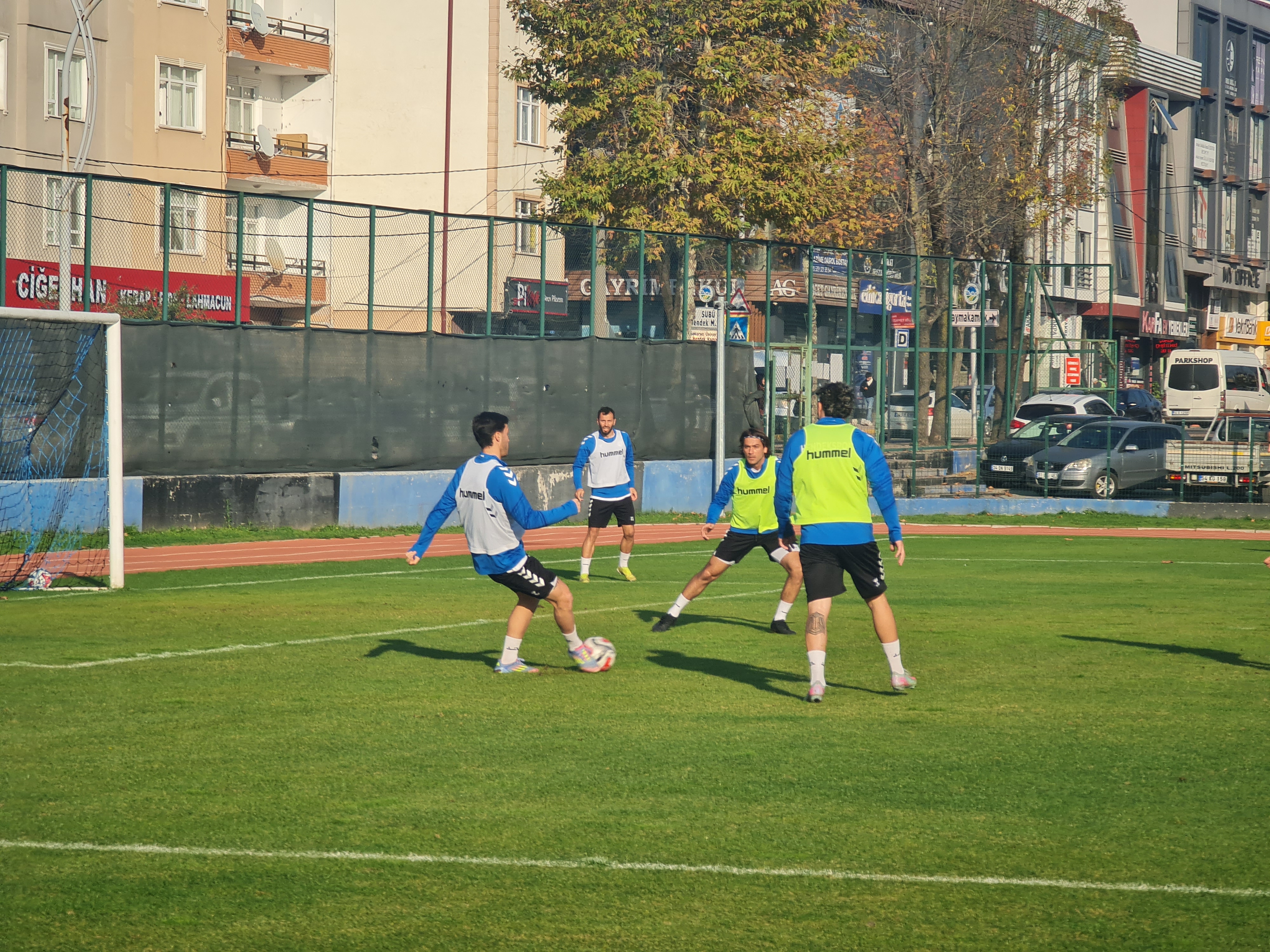Hendekspor’da Karasuspor Mesaisi Sürüyor