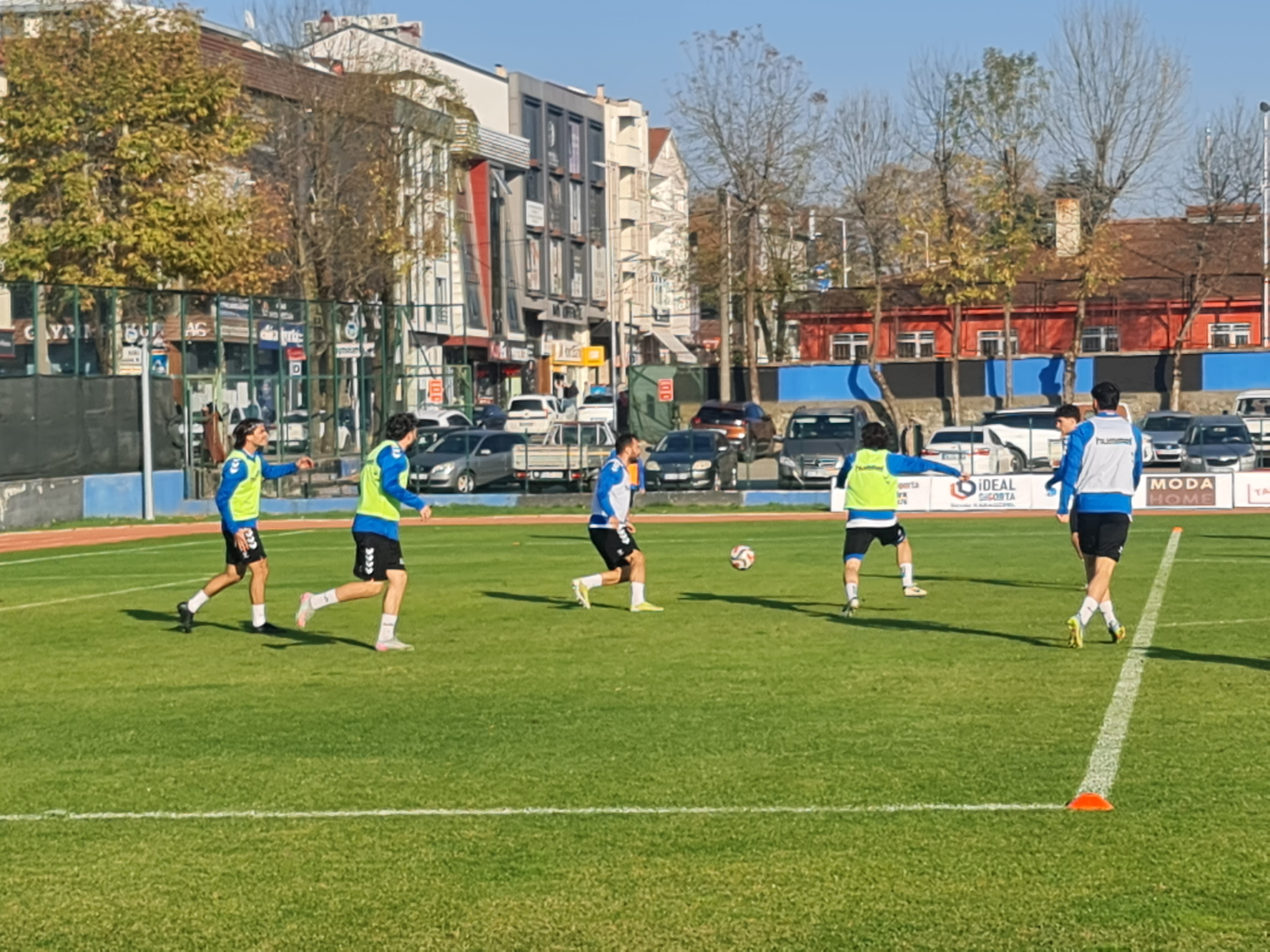 Hendekspor’da Karasuspor Mesaisi Sürüyor