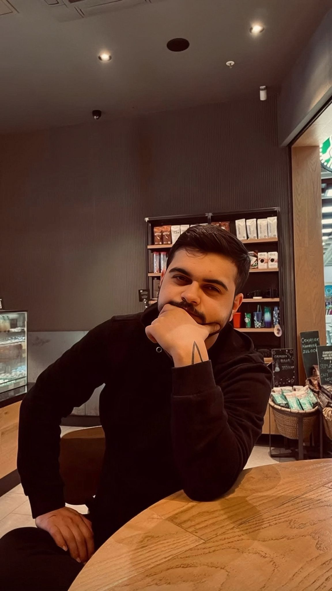 Trafik Kazasında Hayatını Kaybeden genç Son Yolculuğuna Uğurlandı