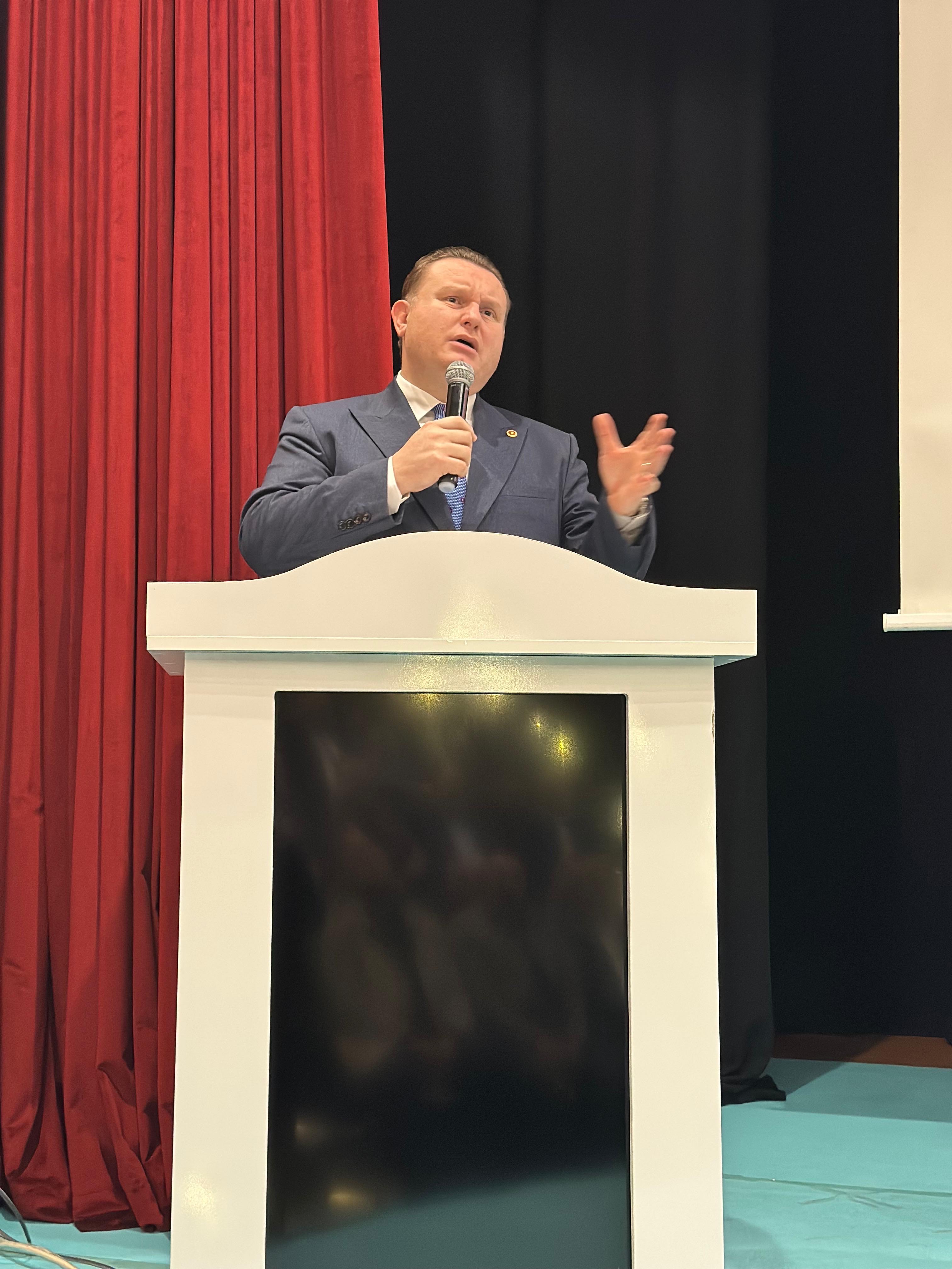 MHP SAKARYA İL TEŞKİLATI’NDAN GÖVDE GÖSTERİSİ GİBİ TOPLANTI