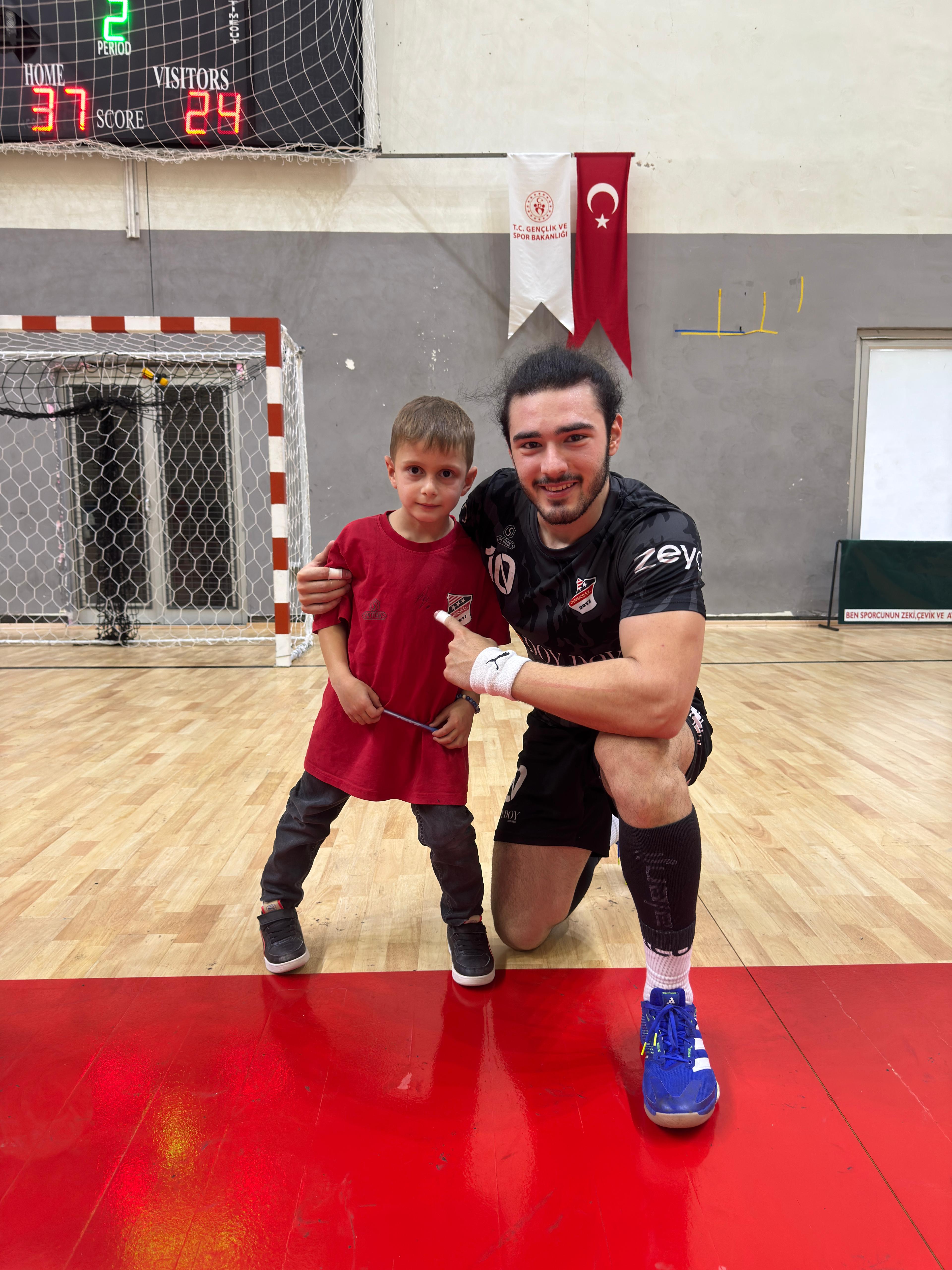 1954 Hendek Spor’dan Farklı Galibiyet