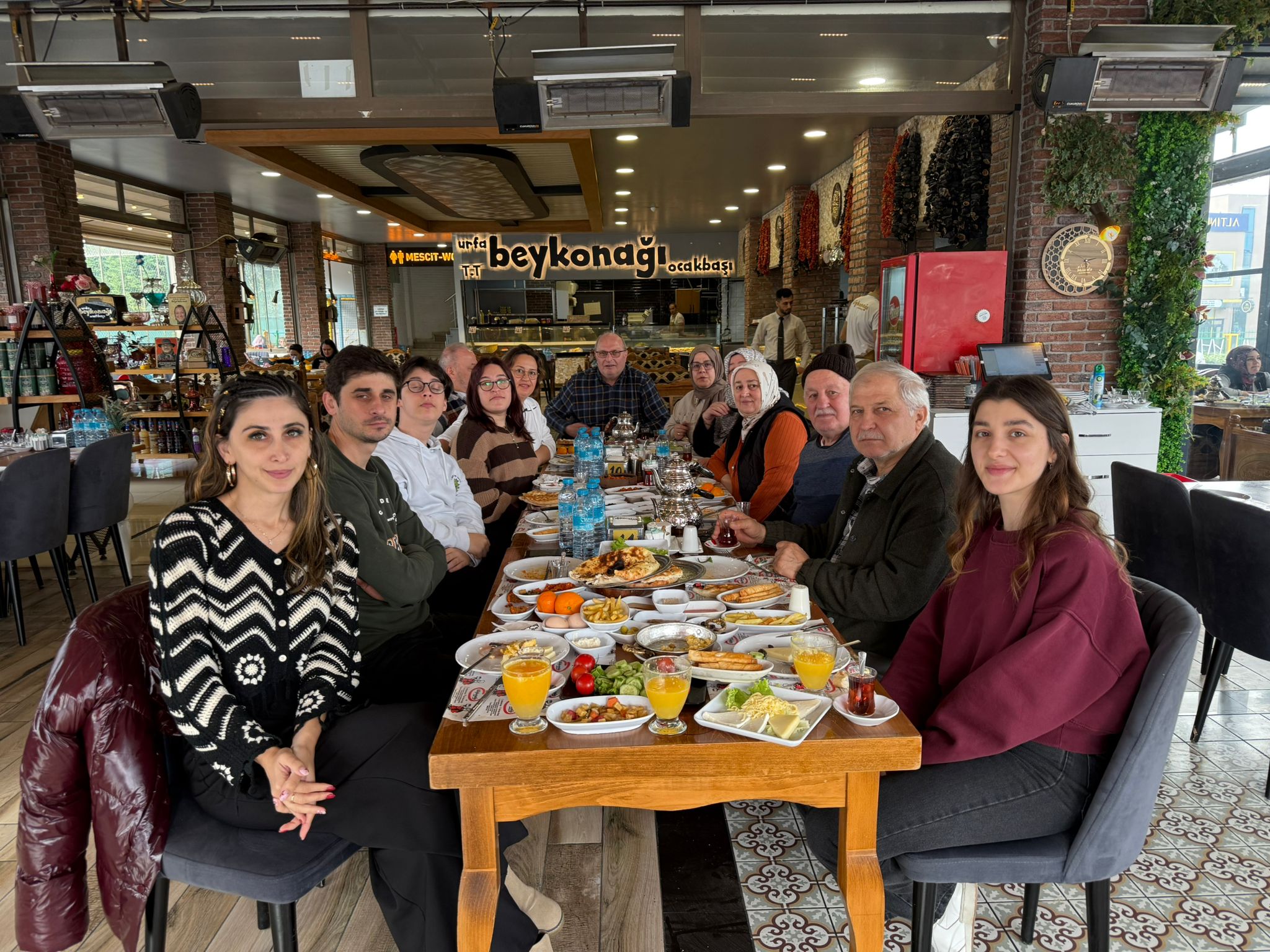 HENDEK HALKI VE KÖYLERİNE GÜRCİSTAN BASININDAN İLGİ