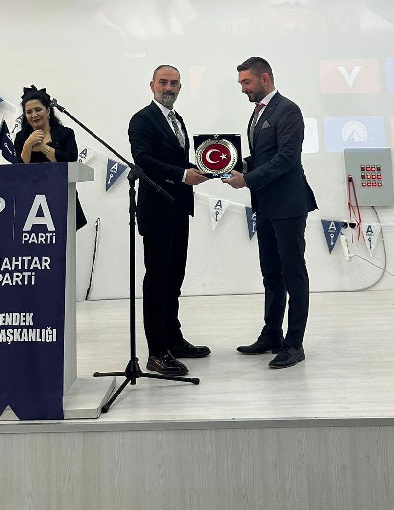 Hendek Anahtar Parti’den Gövde gösterisi